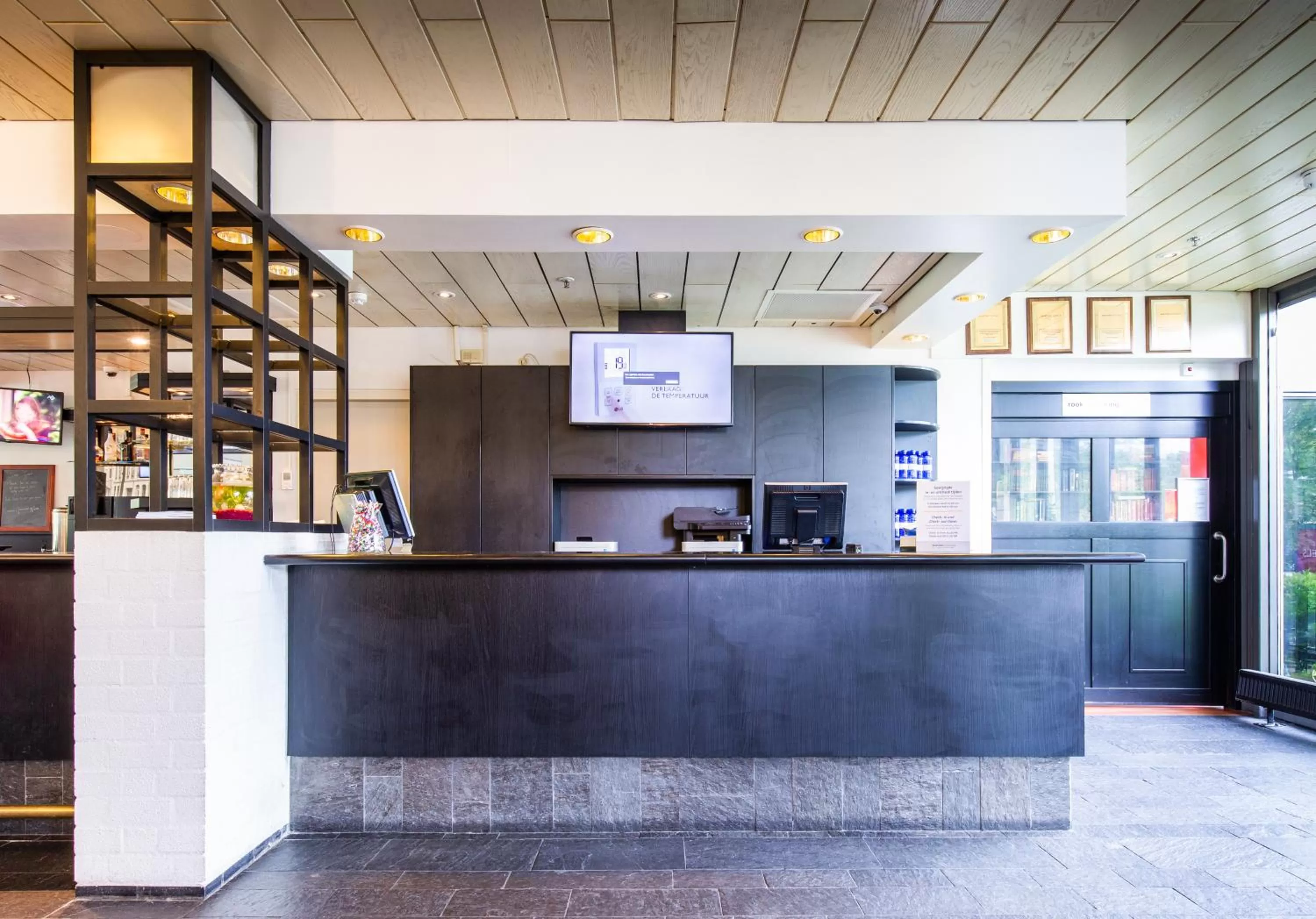 Lobby or reception in Bastion Hotel Amsterdam Noord