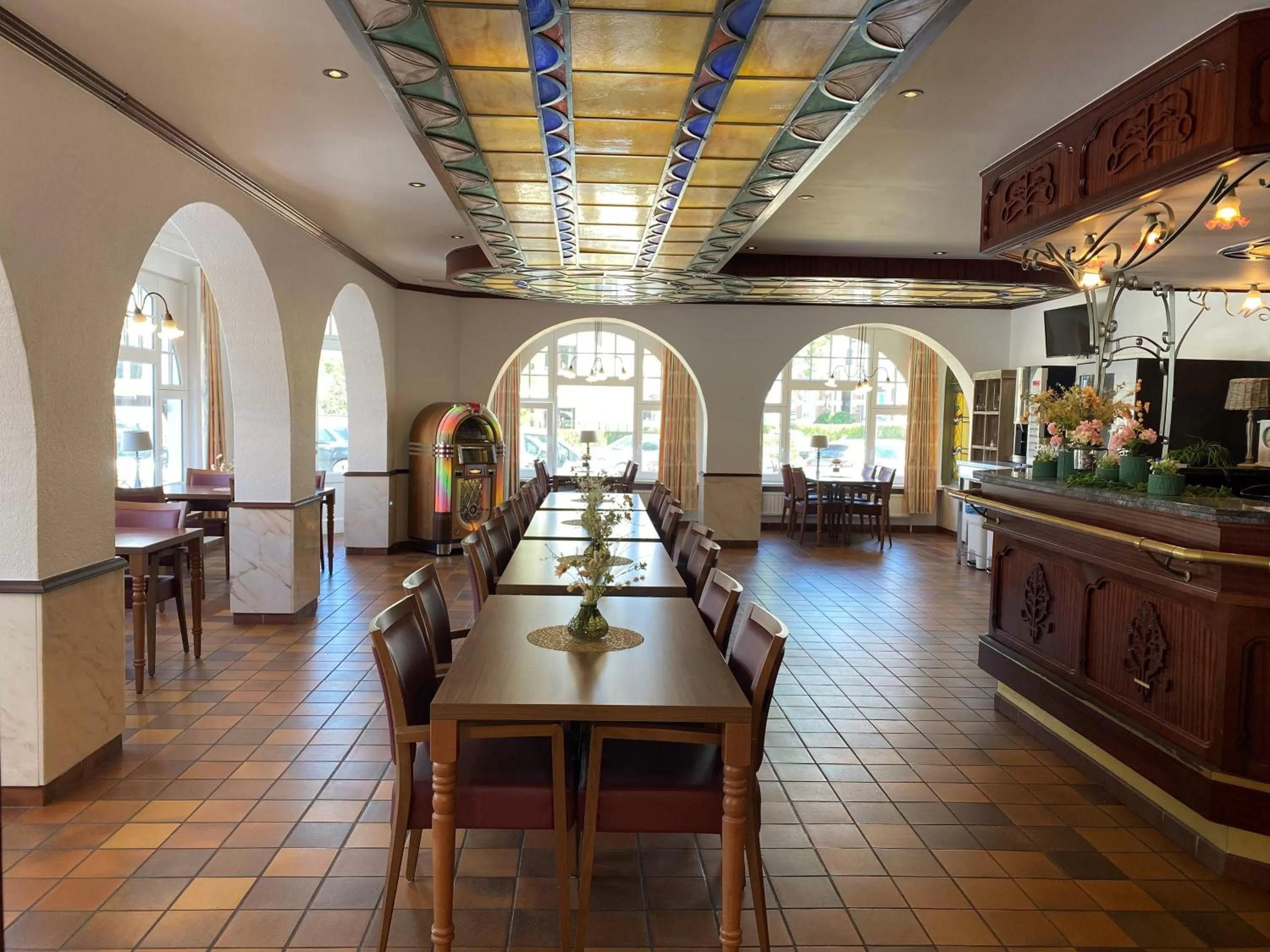 Restaurant/Places to Eat in Vakantiecentrum Zeelinde