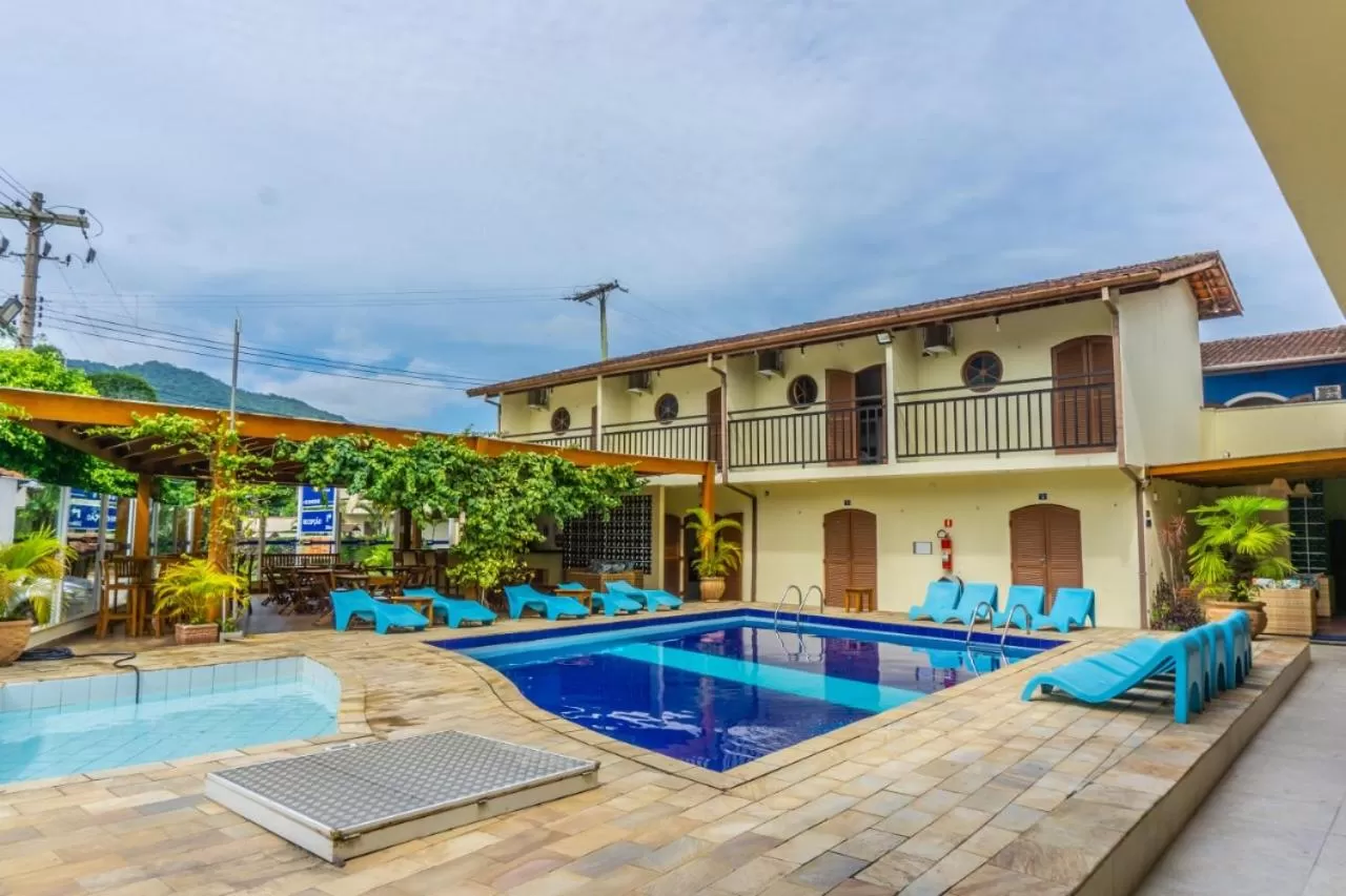 Swimming Pool in Pousada Ilha Vitoria