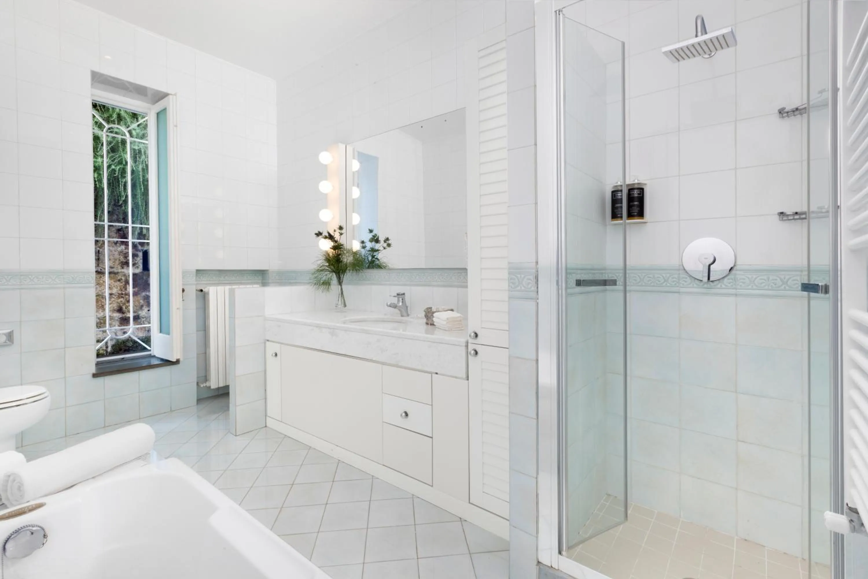 Bathroom in Villa Oriana Relais