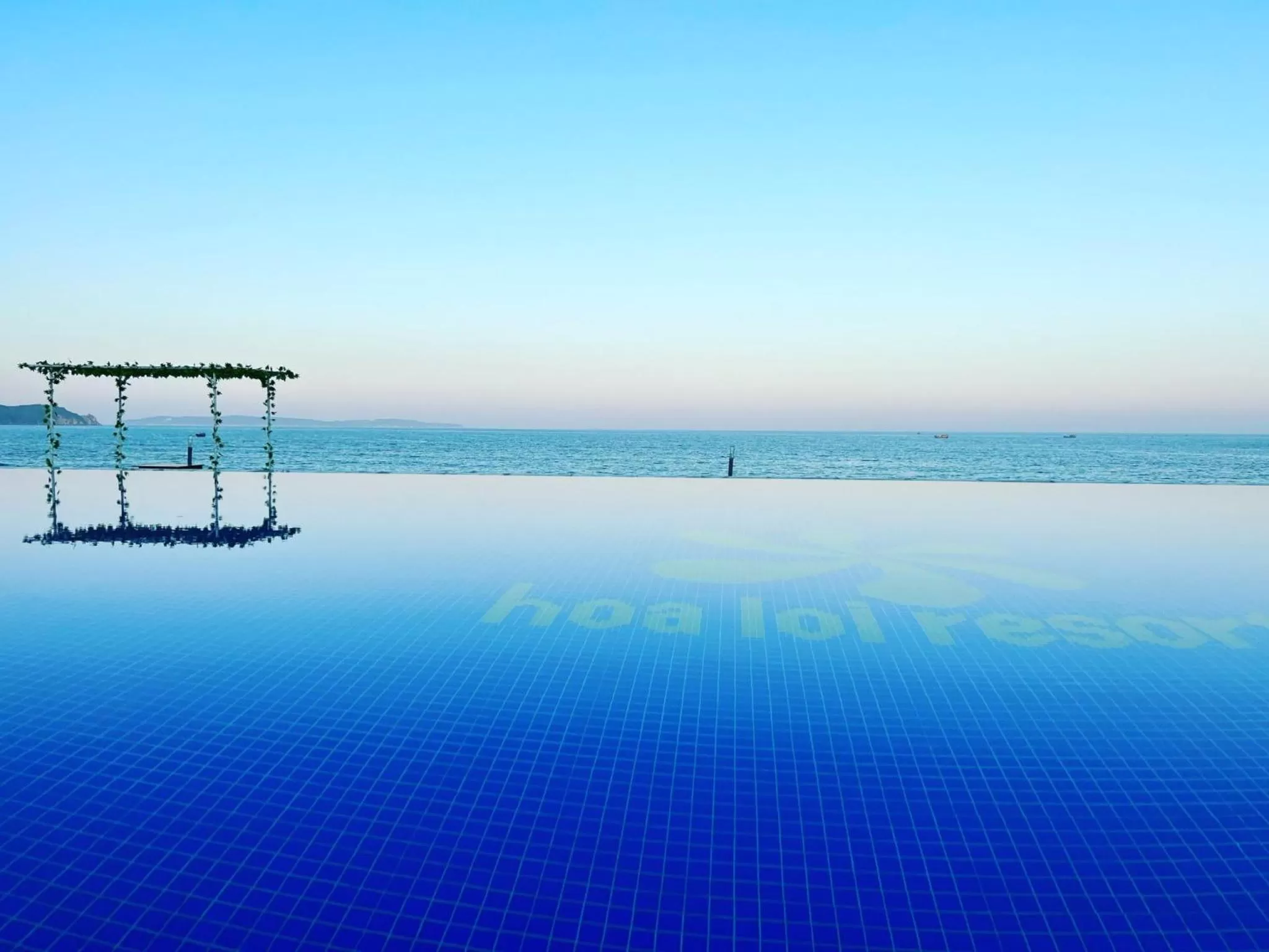 Swimming Pool in Hoa Loi resort, Song Cau-Phu Yen