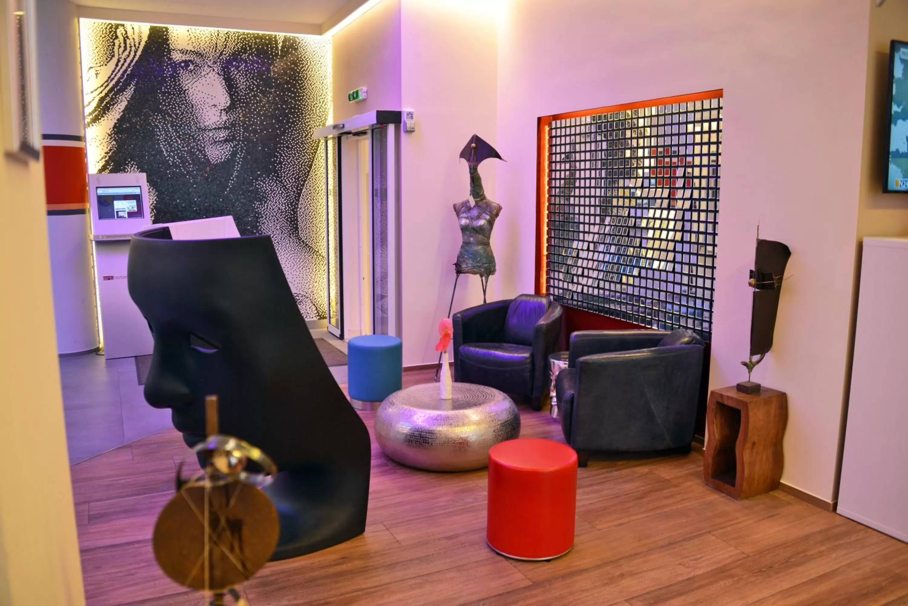 Lobby or reception in Arthotel Munich