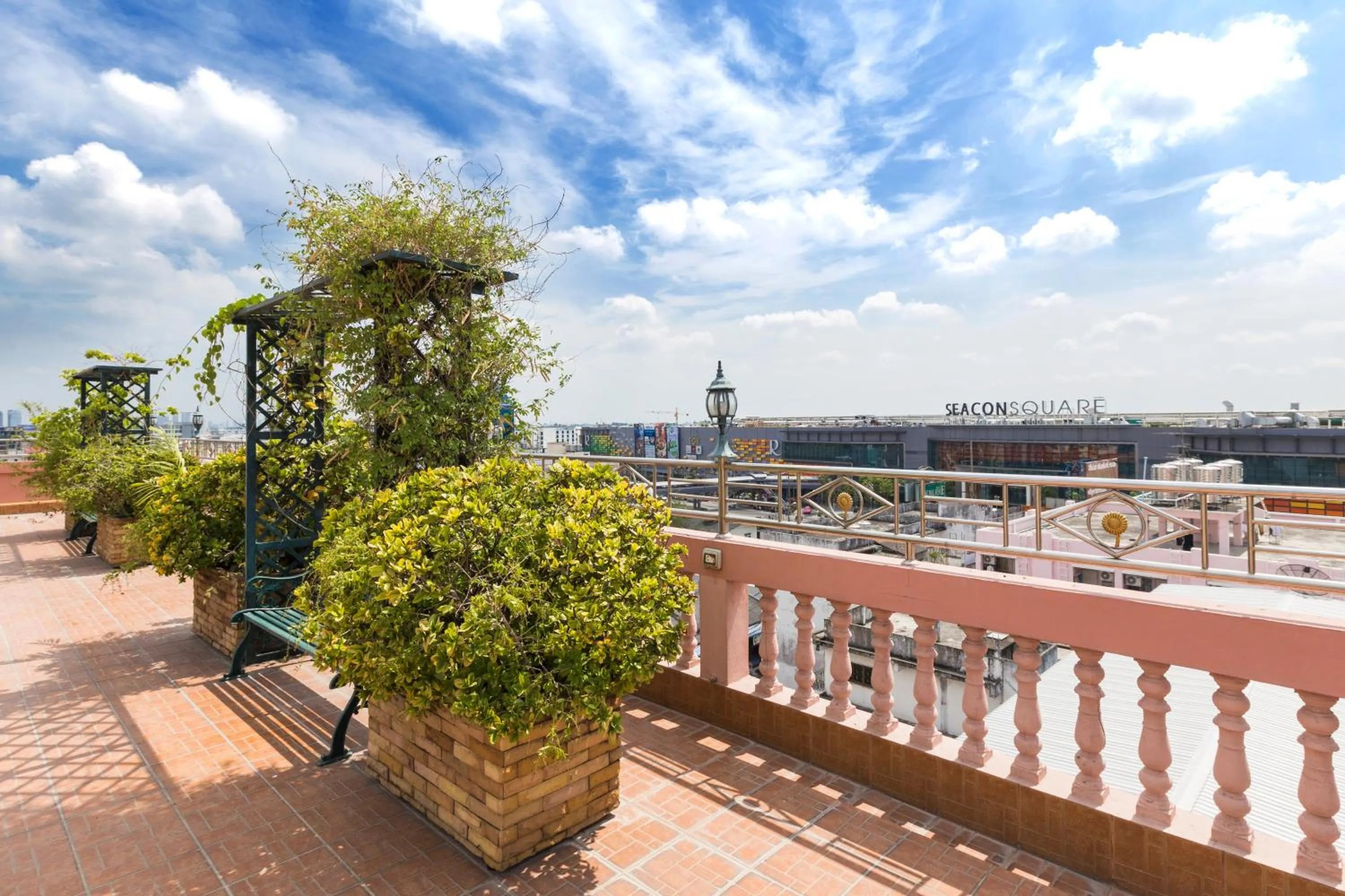 Balcony/Terrace in KC Place Srinakarin