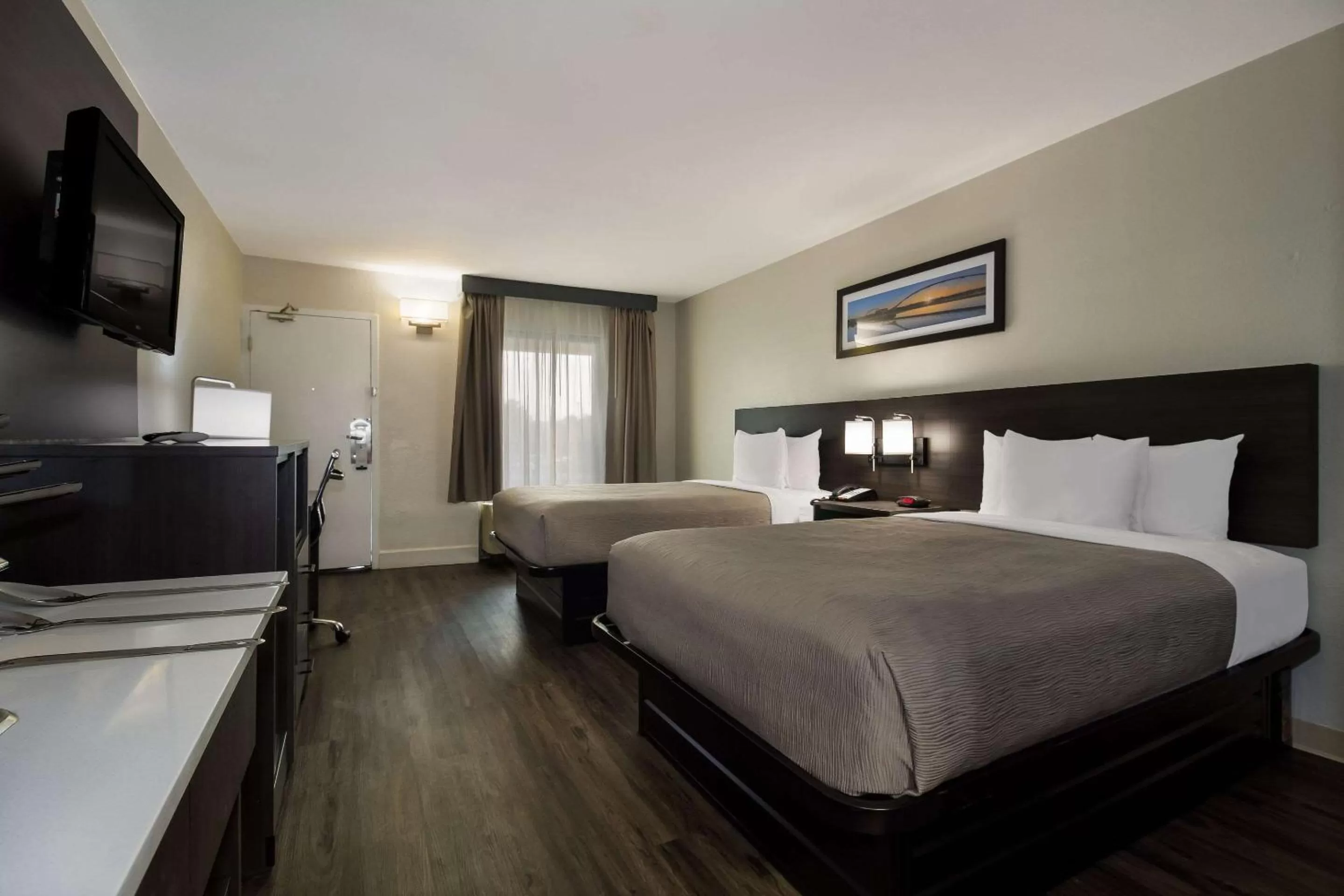 Bedroom, Bed in Quality Inn Coliseum