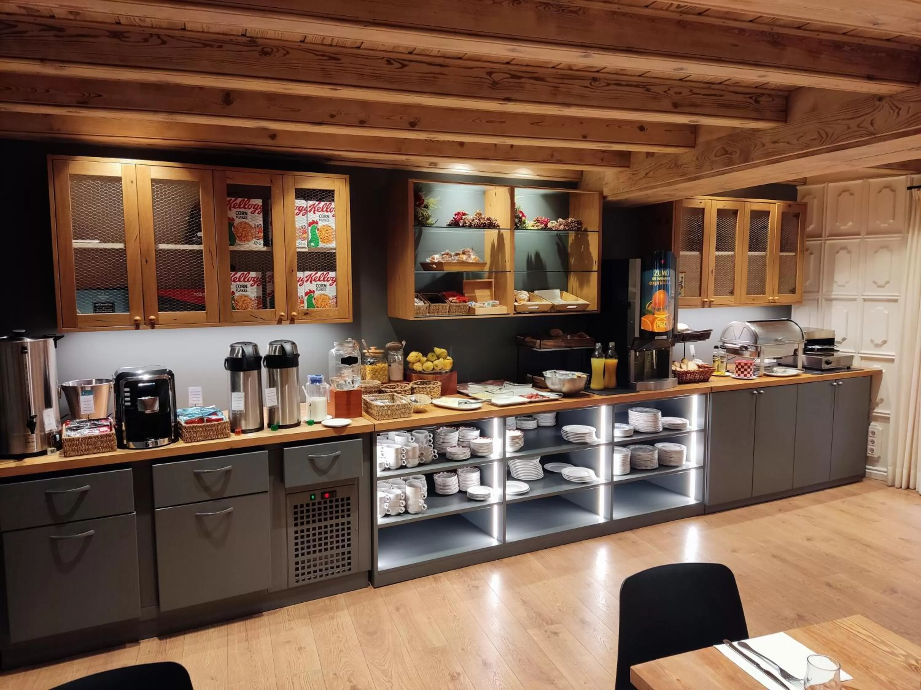 Breakfast in Riu Nere Mountain Hotel