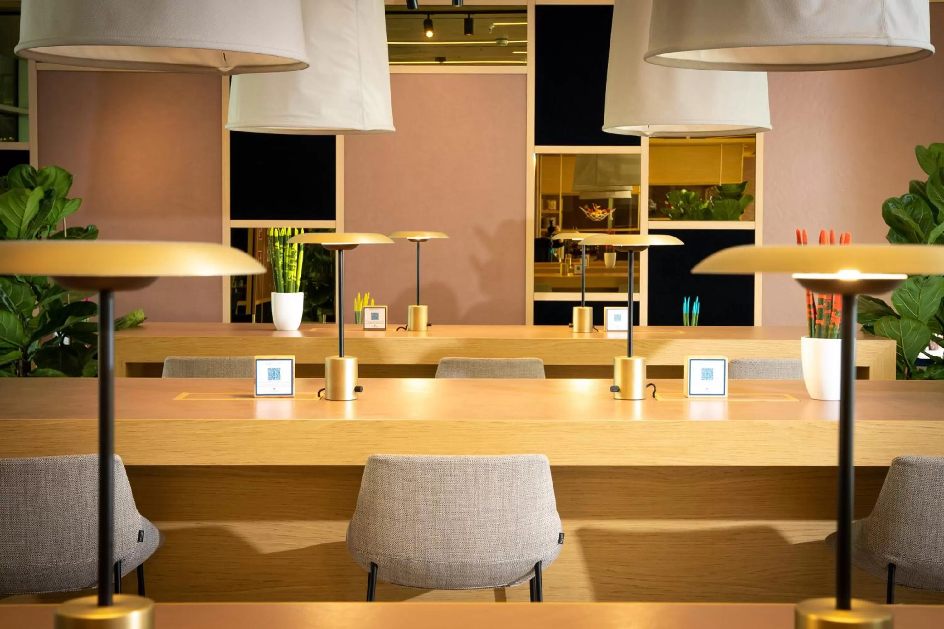 Restaurant/places to eat in INNSiDE by Meliá Milano Torre GalFa