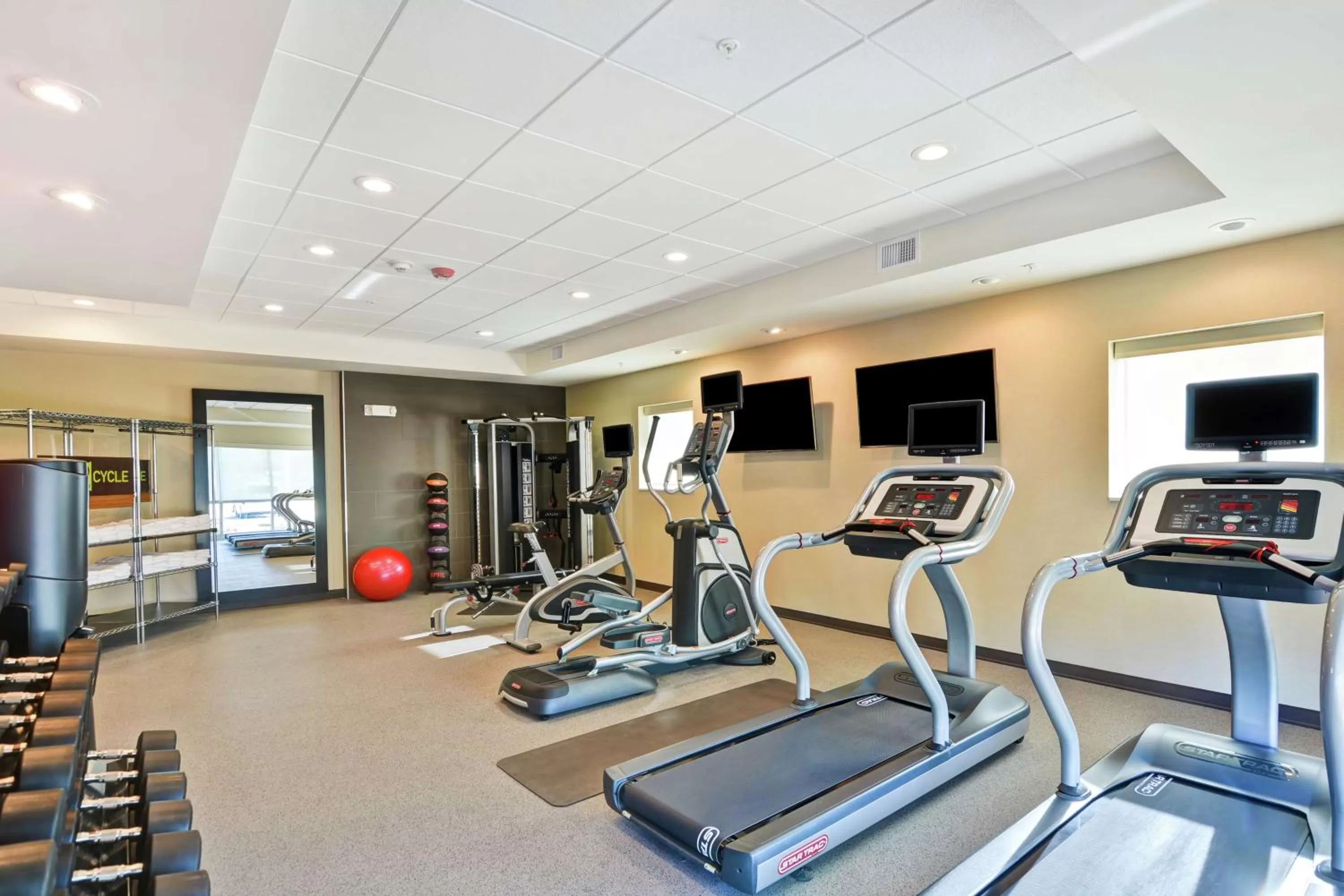 Fitness centre/facilities in Home2 Suites By Hilton Dayton Vandalia