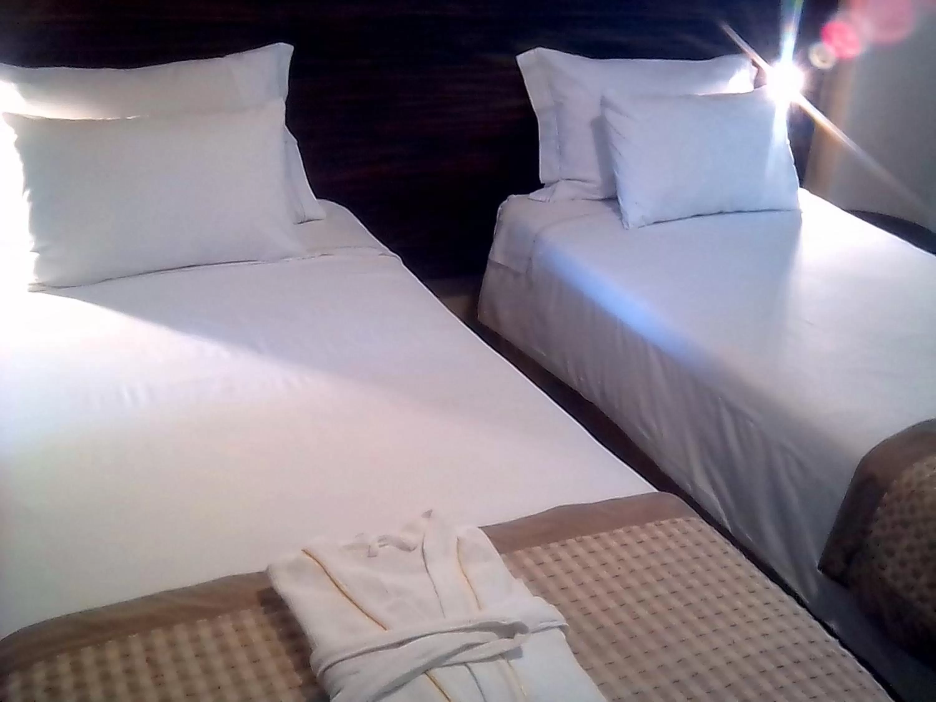 Bedroom, Bed in Hotel La Villette