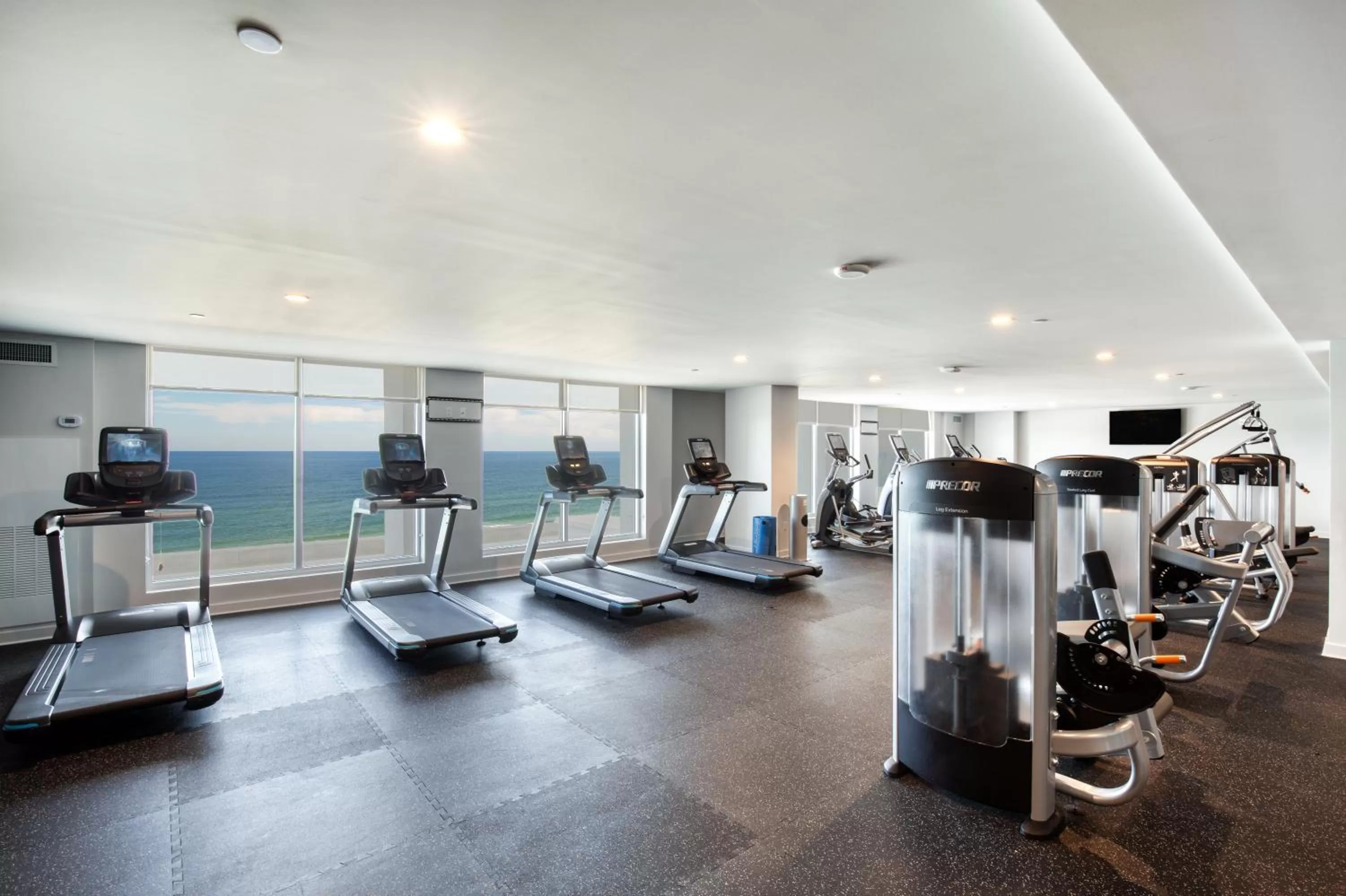 Fitness centre/facilities in Daytona Grande Oceanfront Resort