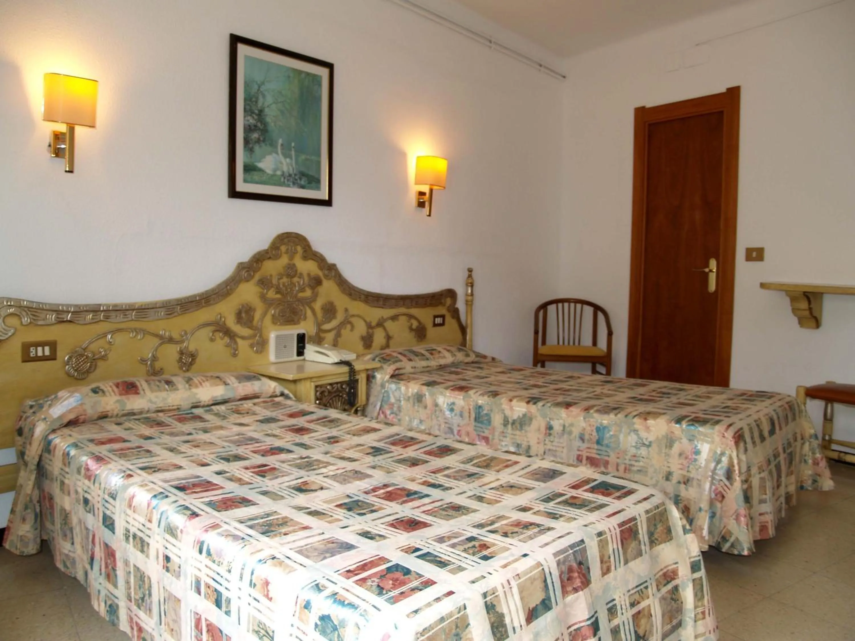 Bed in Hotel Hostal del Sol