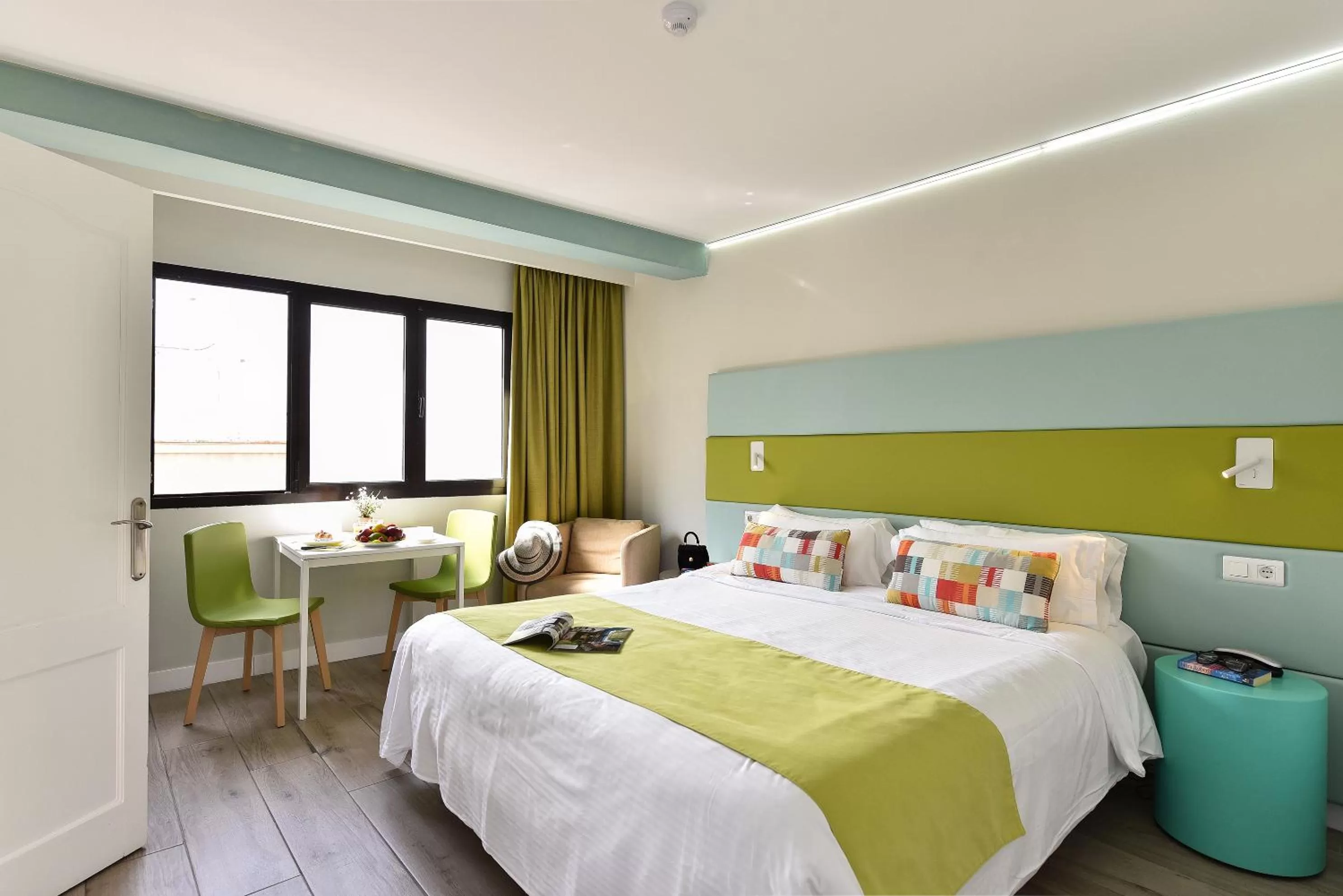 Photo of the whole room, Bed in Hotel Apartamento Bajamar