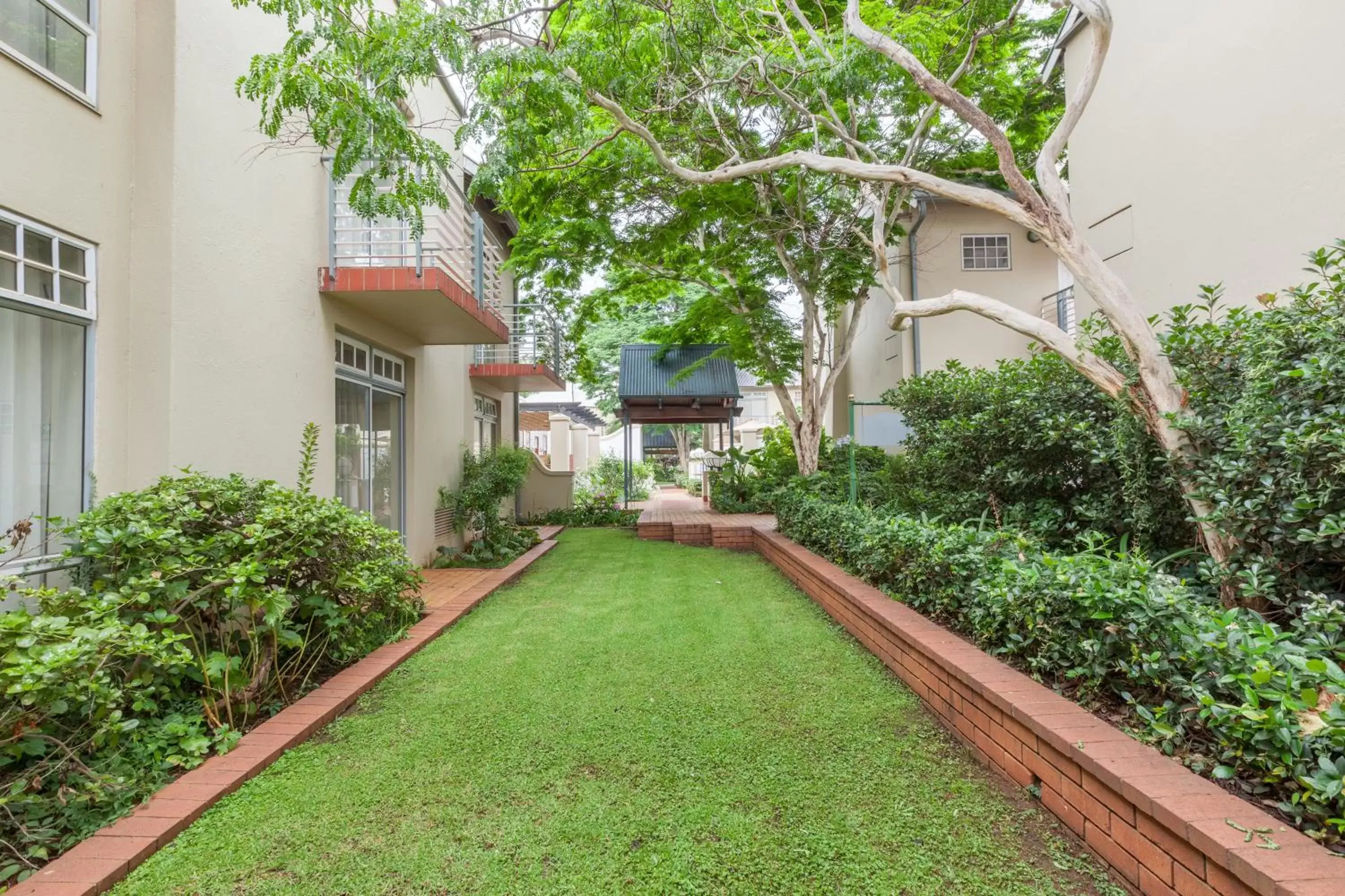 Courtyard Hotel Arcadia Courtyard Hotel Arcadia