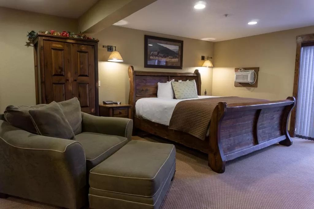 Honeymoon Suite in Duck Inn Lodge