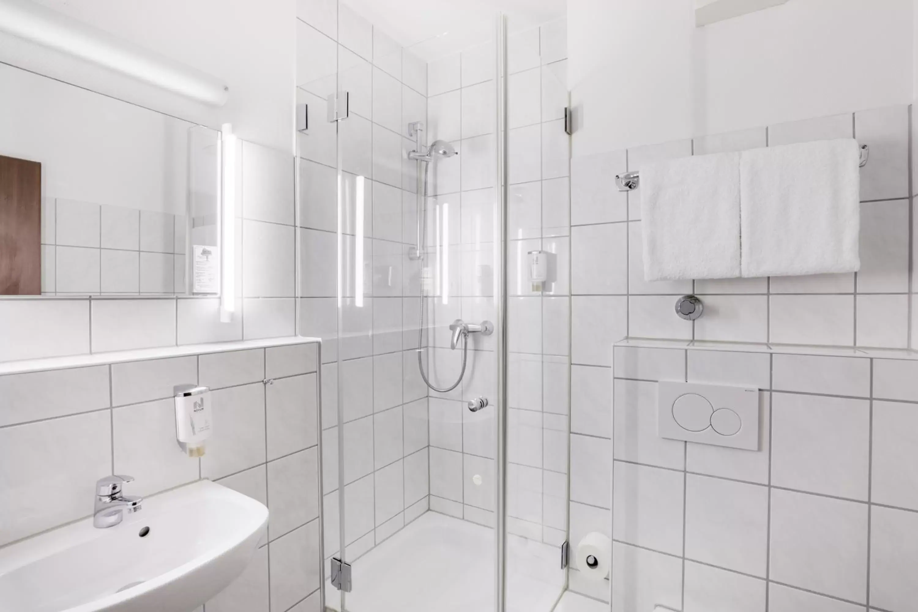 Single Room in acora Düsseldorf Living the City Single Room in acora Düsseldorf Living the City