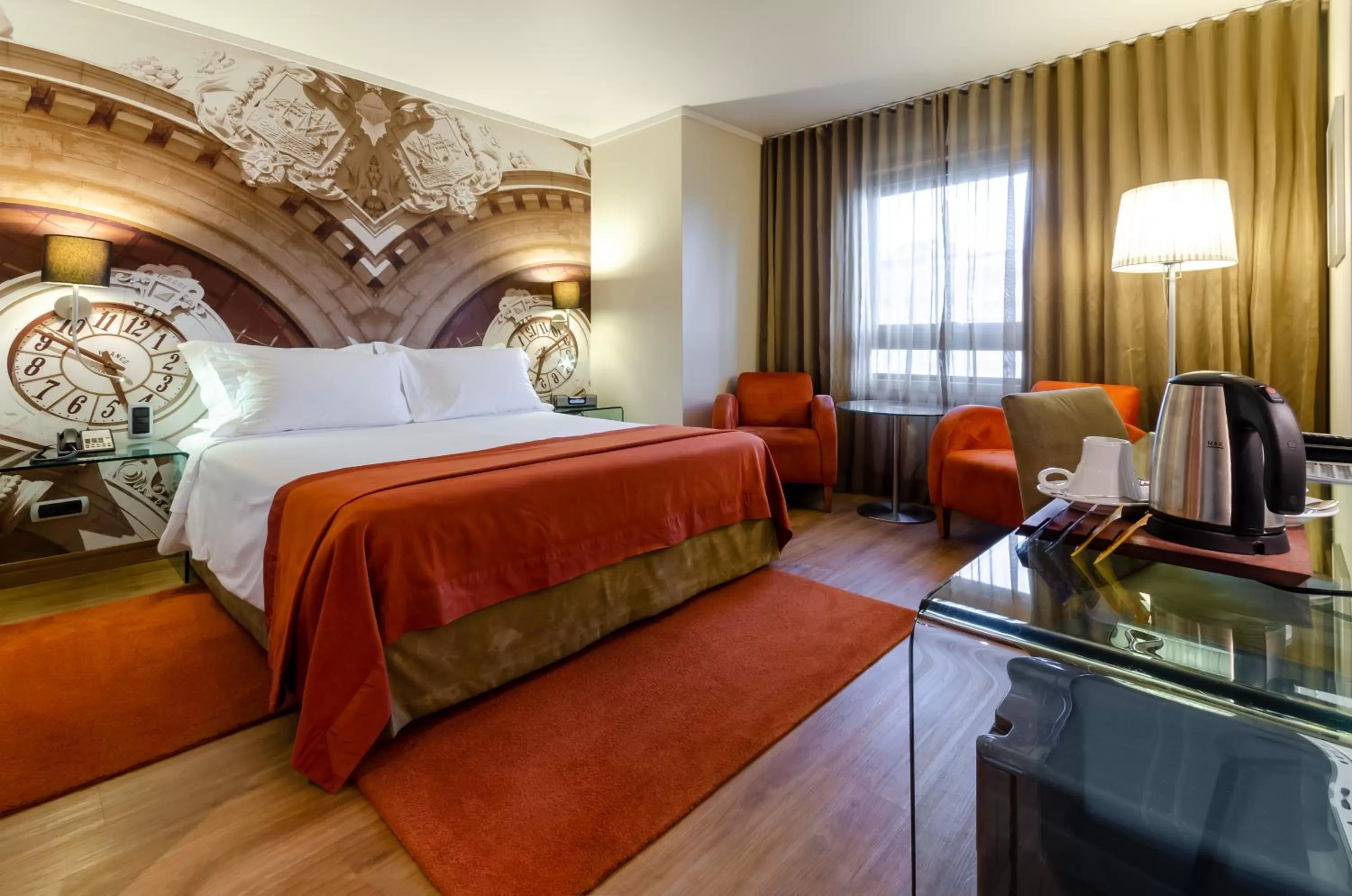 Photo of the whole room, Bed in Hotel Marques De Pombal