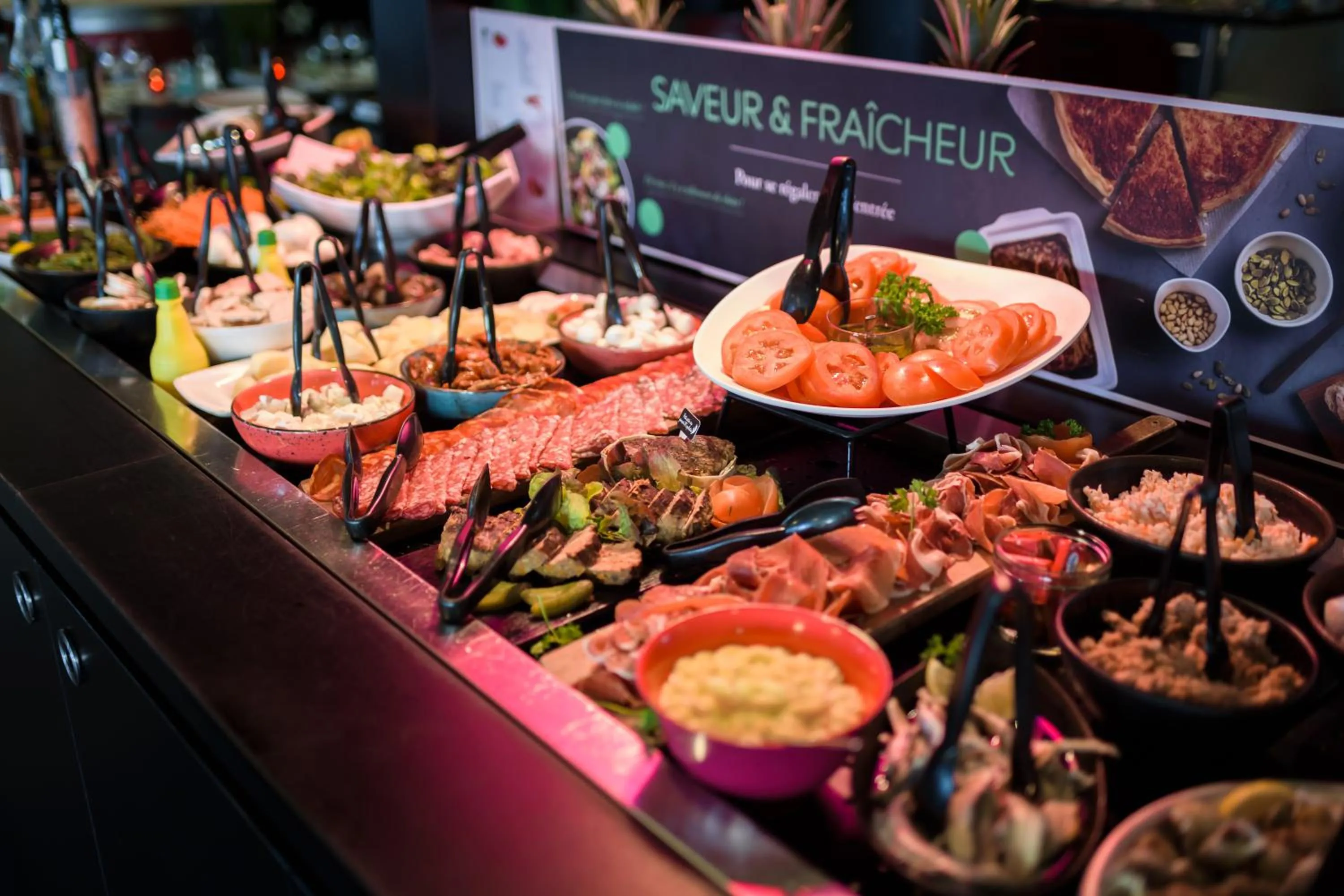 Restaurant/places to eat in Campanile Toulouse Purpan