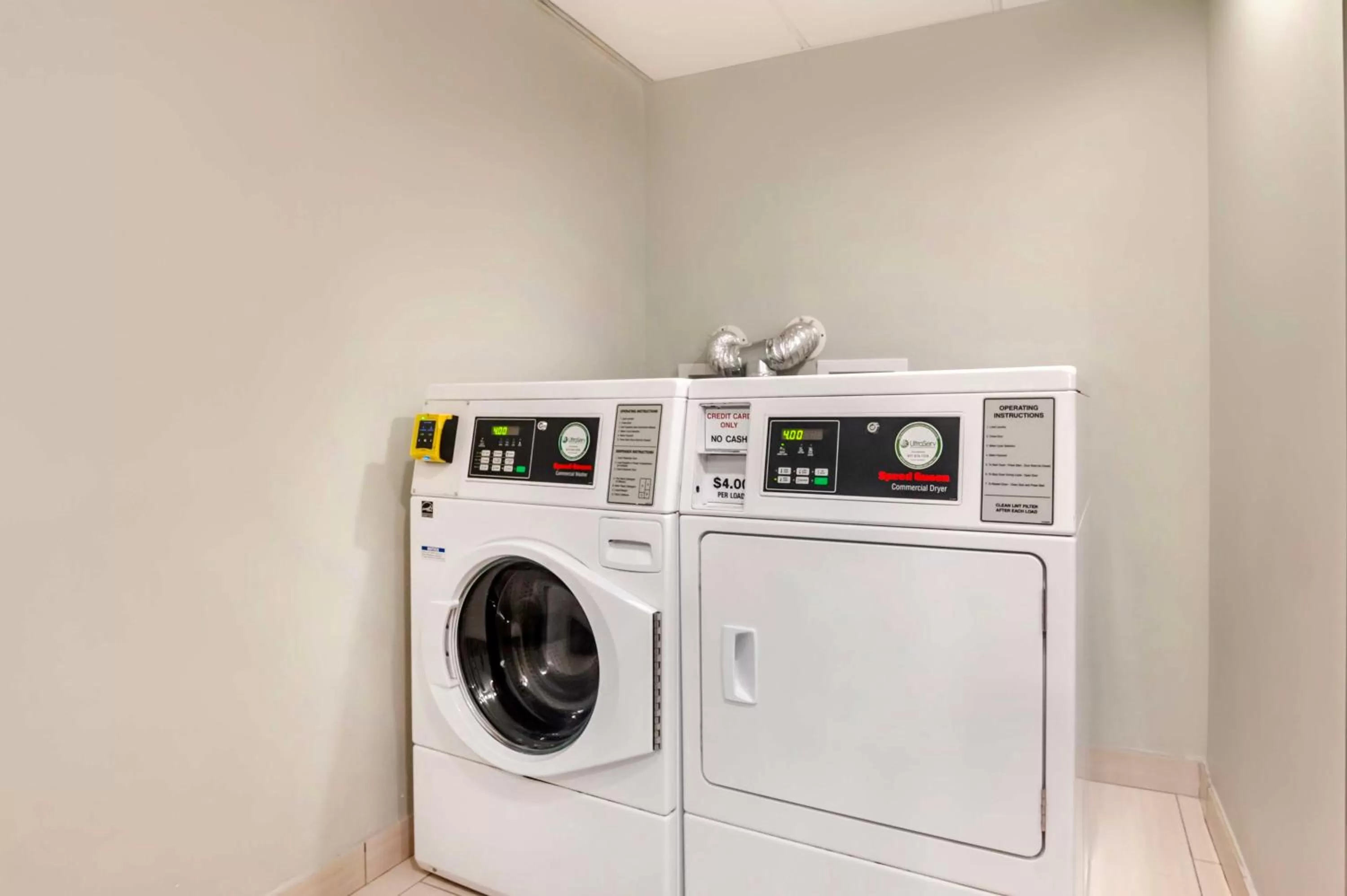 laundry in Best Western Plus Commerce Hotel