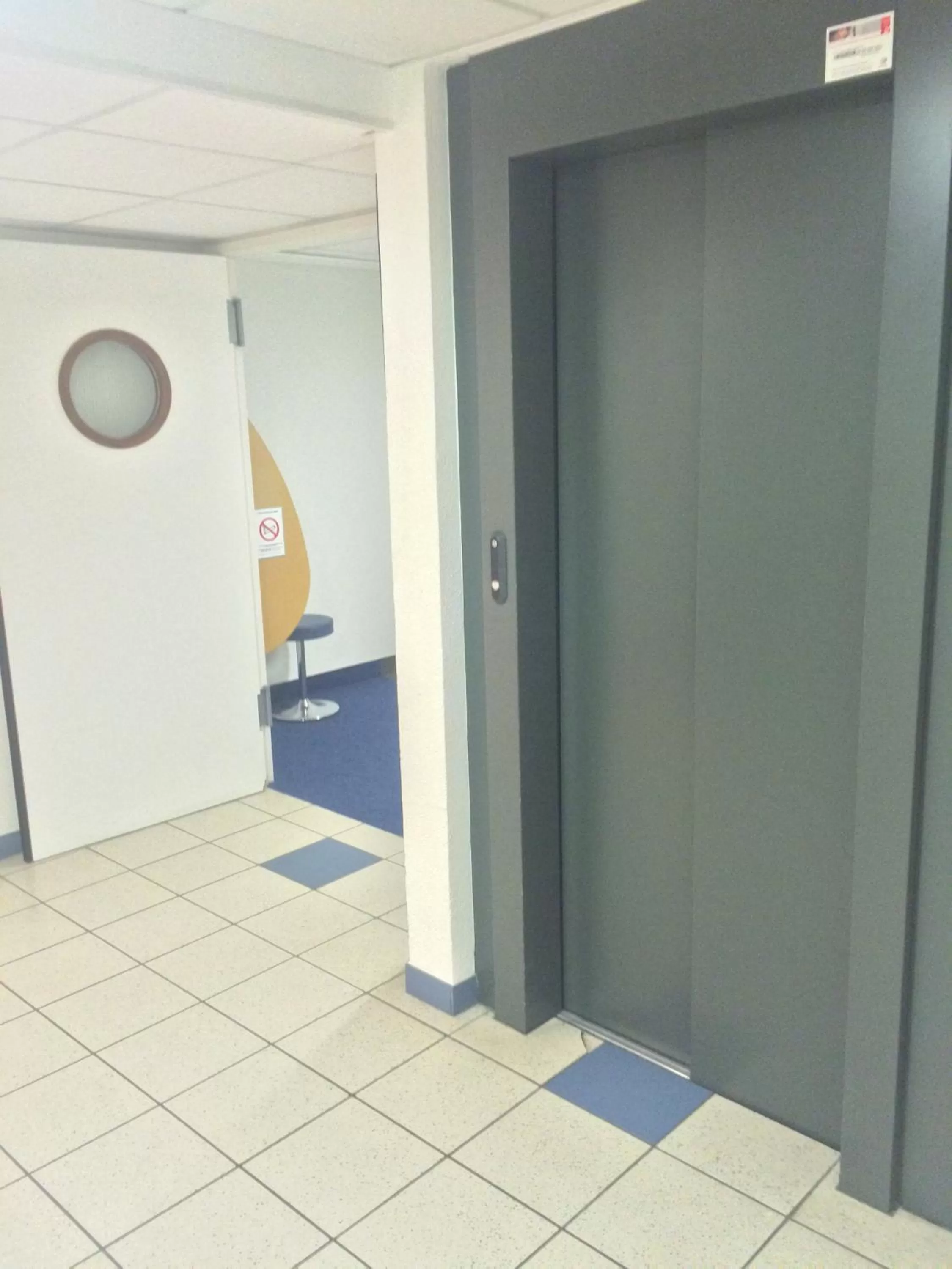 Lobby or reception in ibis budget Bar le Duc