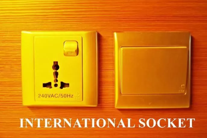 Text overlay in The Bohemian