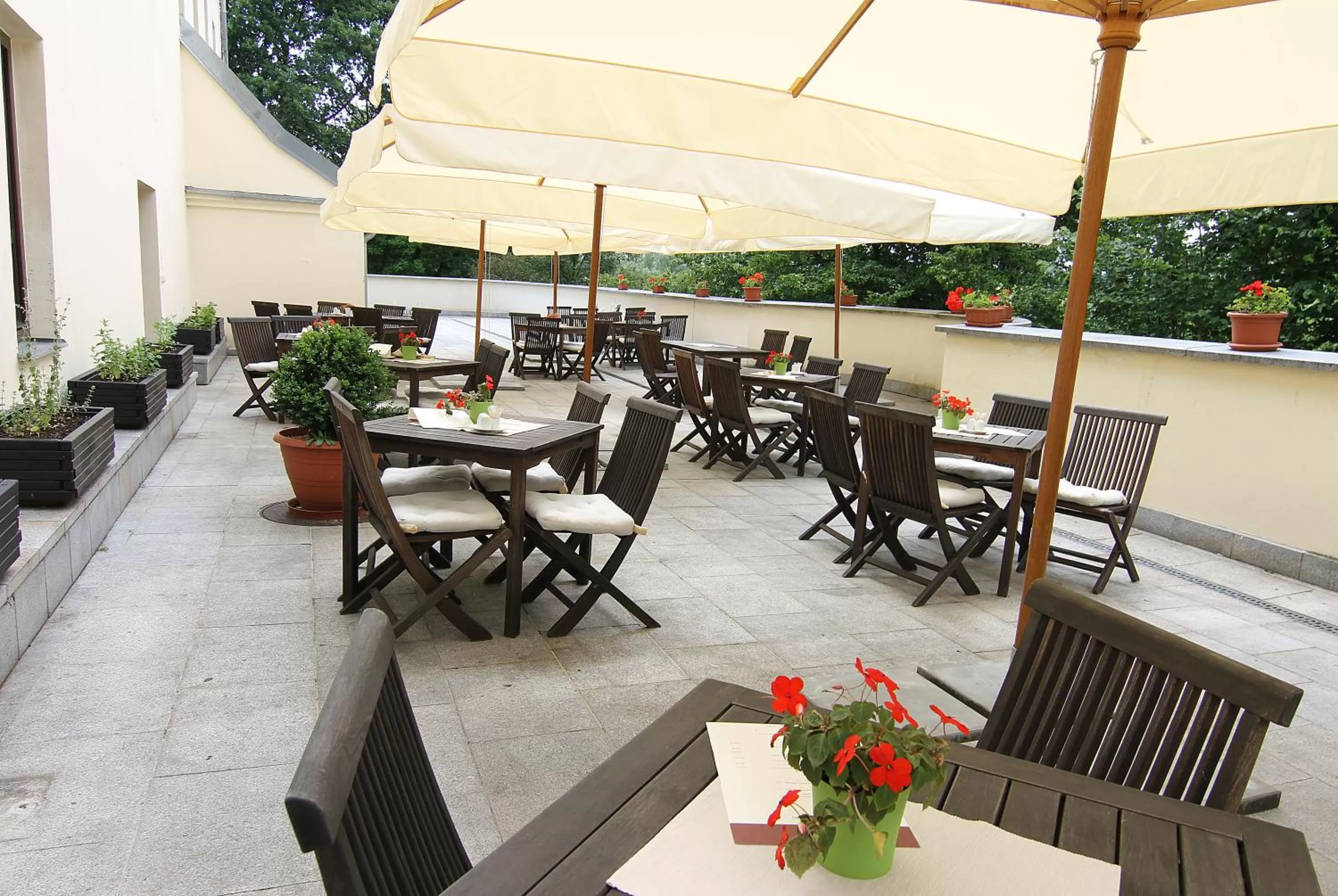 Balcony/Terrace, Restaurant/Places to Eat in Zámek Havířov