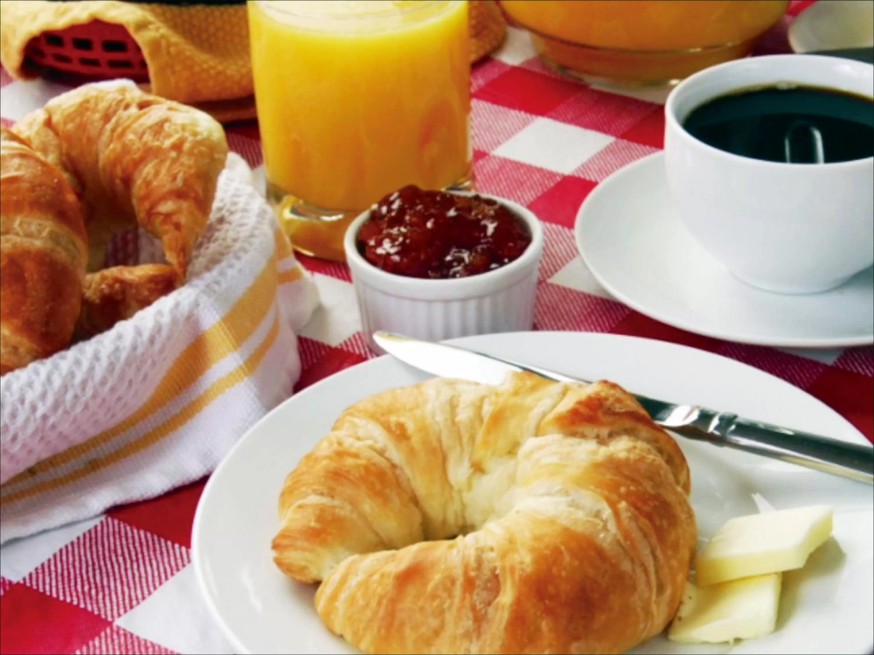 Restaurant/places to eat in Hotel Azucena