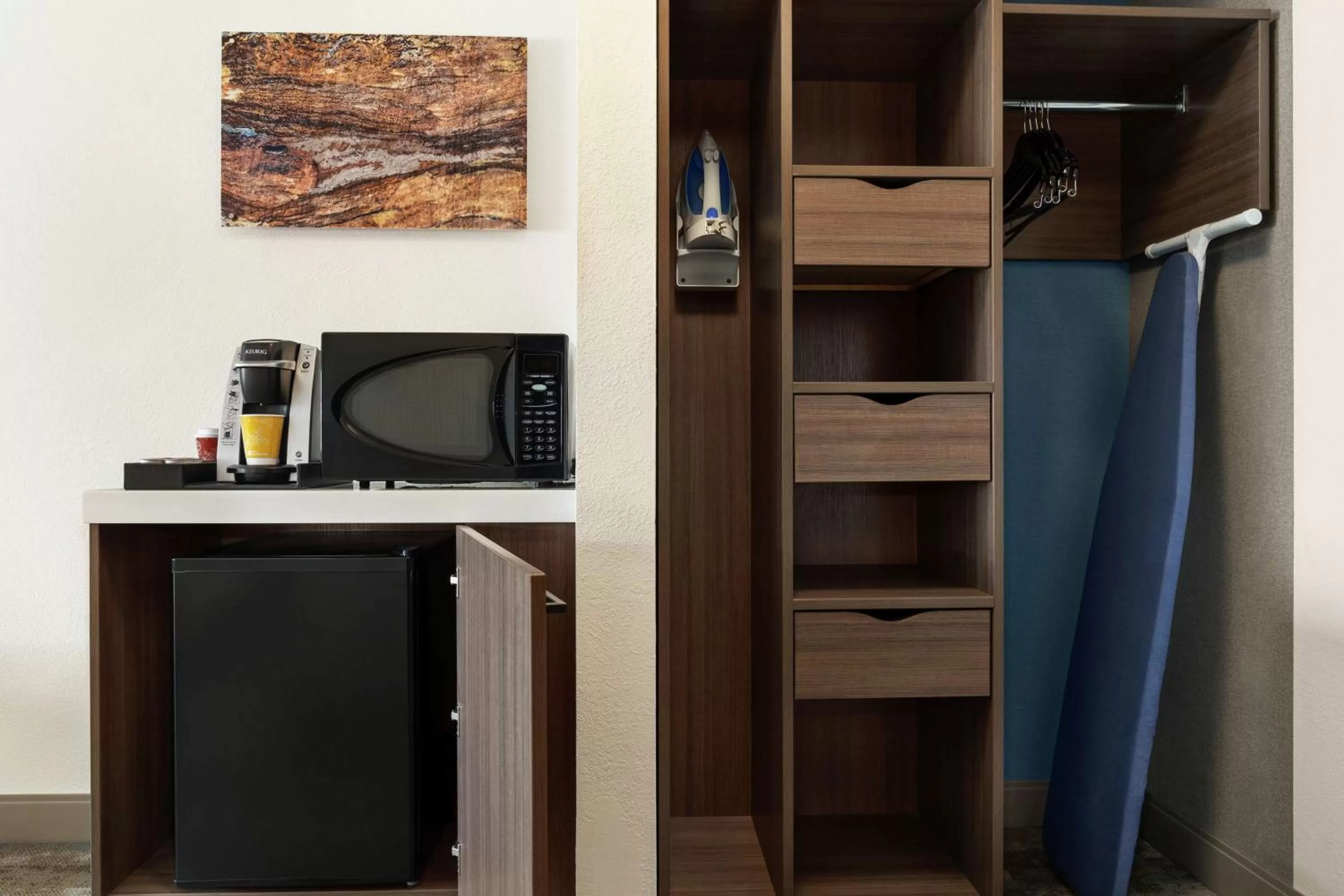 Bedroom in Hilton Garden Inn Charlotte/Ayrsley