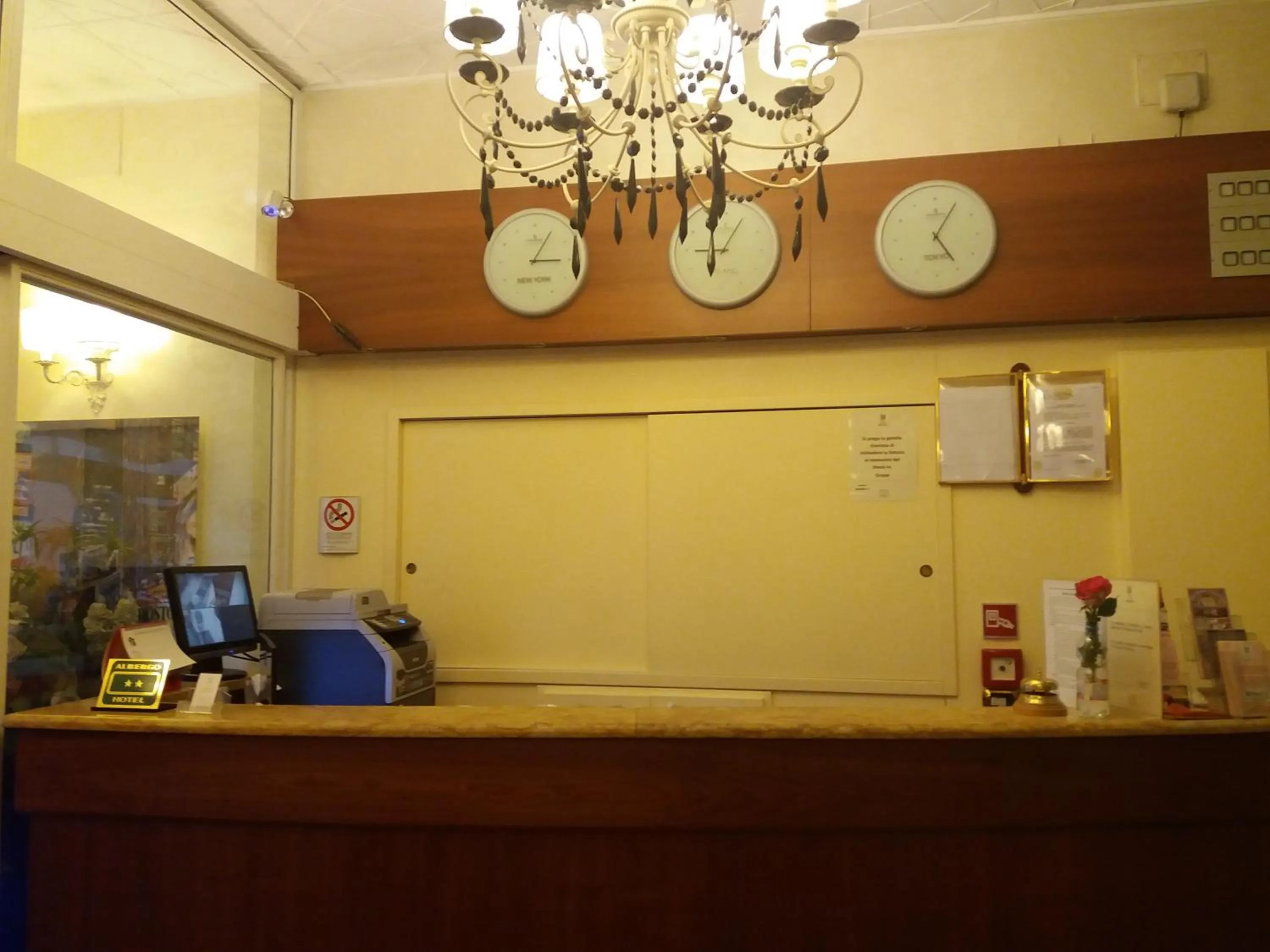 Facade/entrance in Hotel Boston