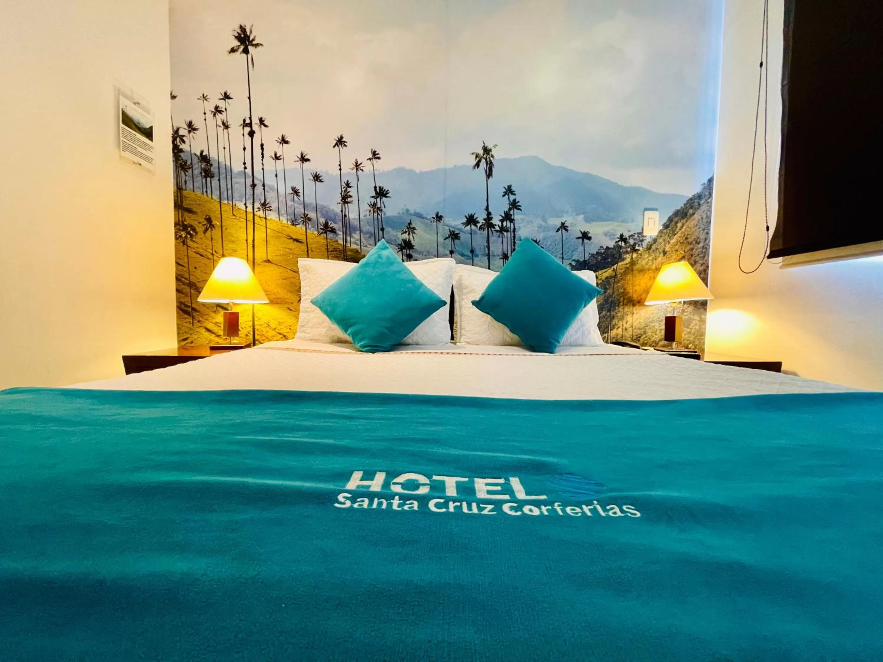 Bed in Hotel Santa Cruz Bogotá