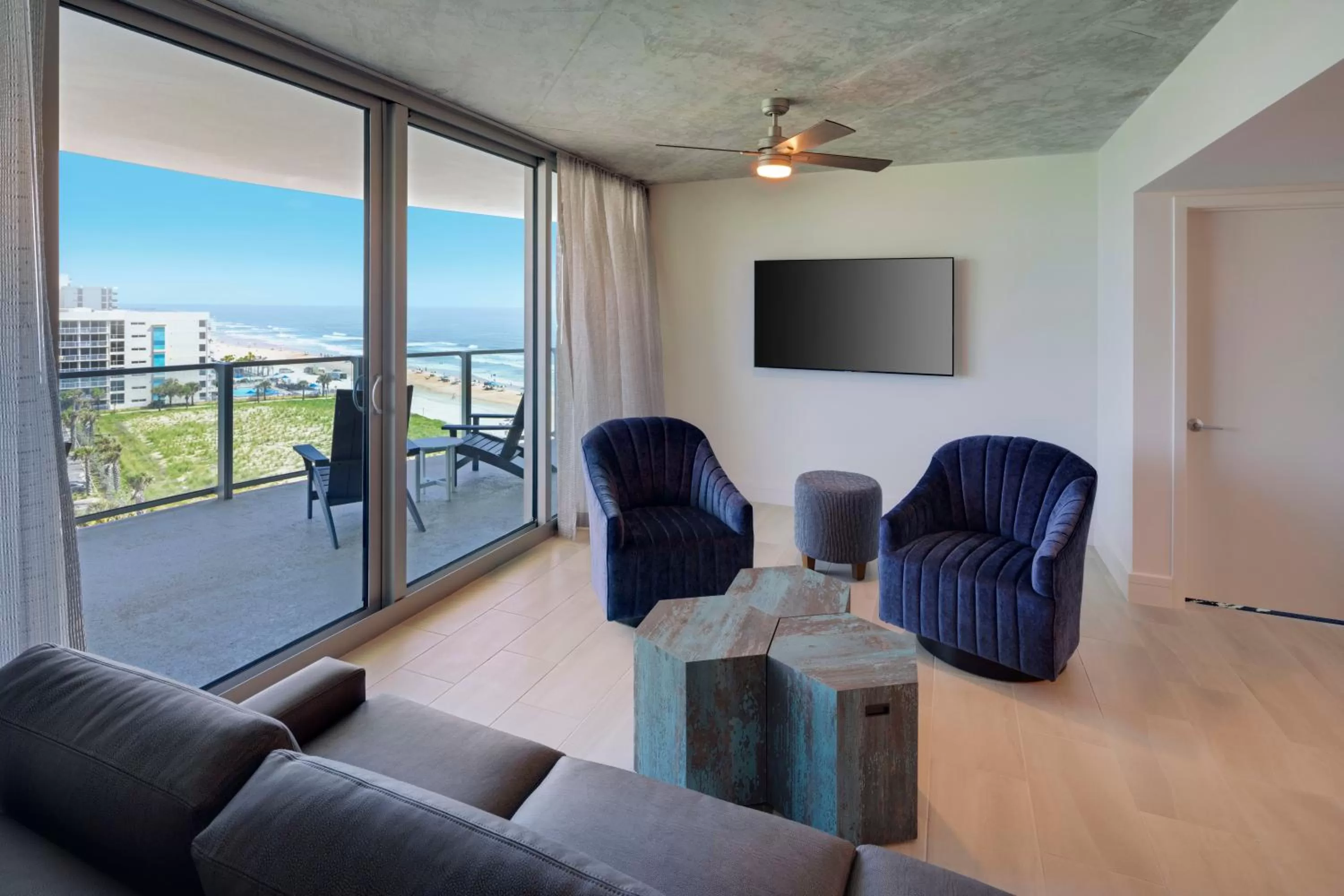 Living room in Max Beach Resort