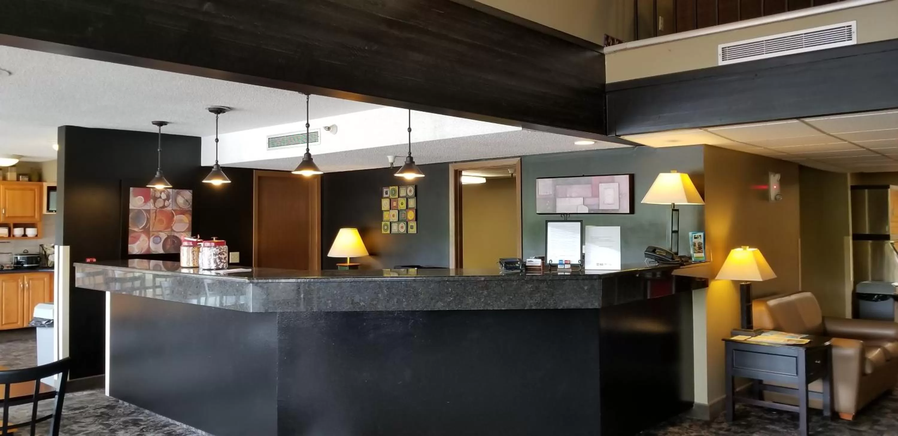 Lobby or reception in Western Inn