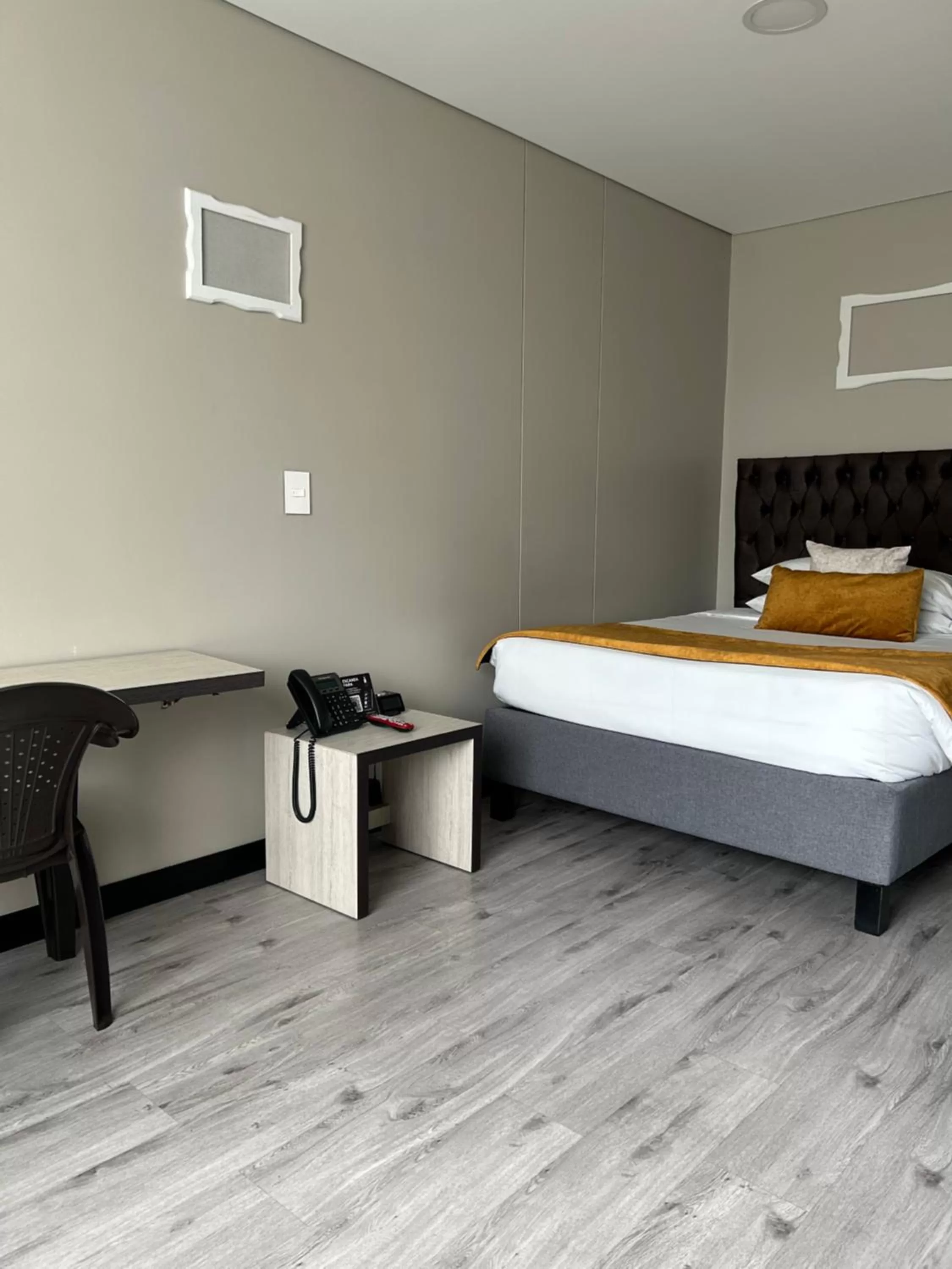 Photo of the whole room, Bed in Hotel WLH Silver Bogota - White Lighthouse