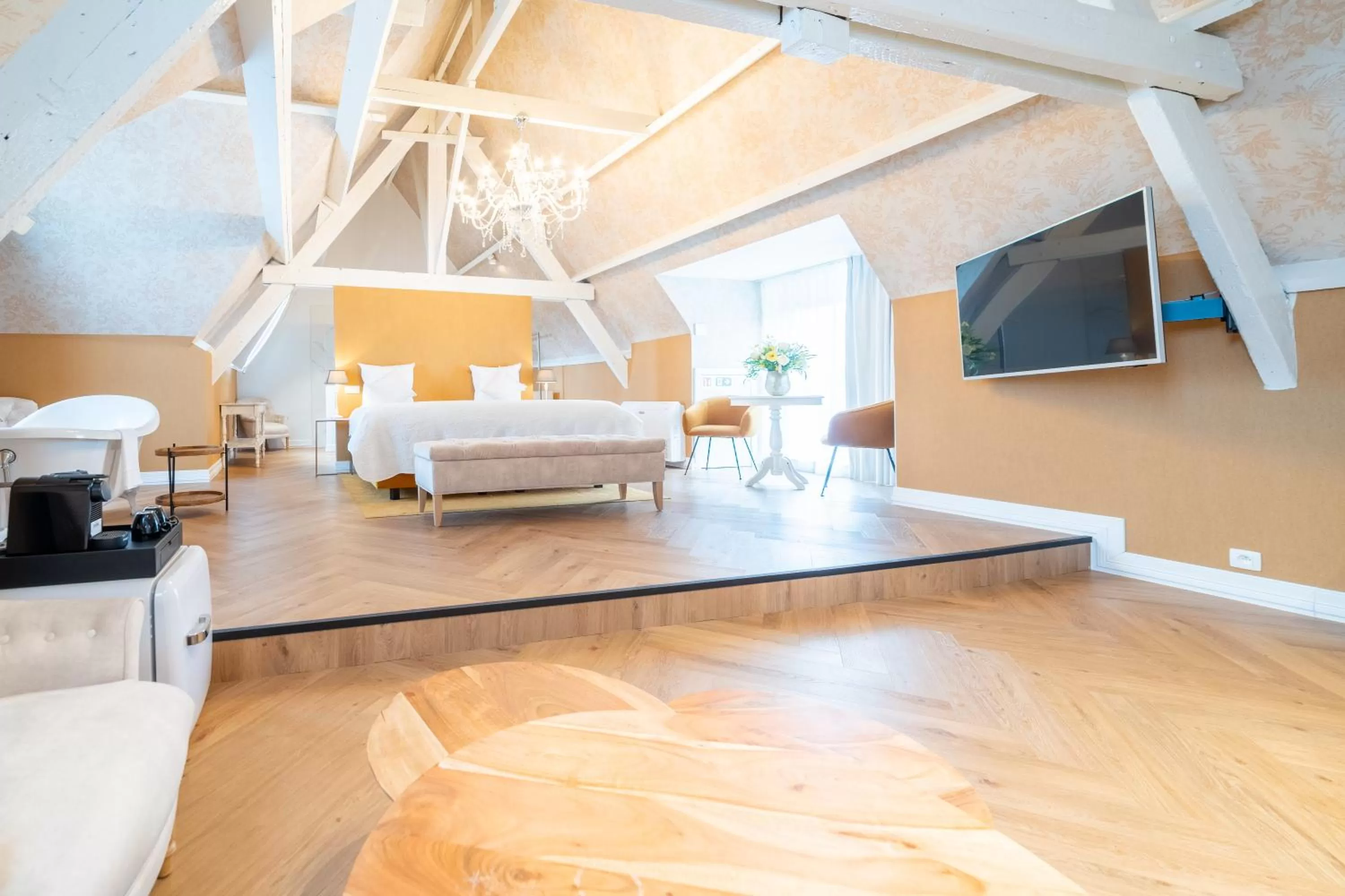 Photo of the whole room in Grand Hotel Normandy by CW Hotel Collection