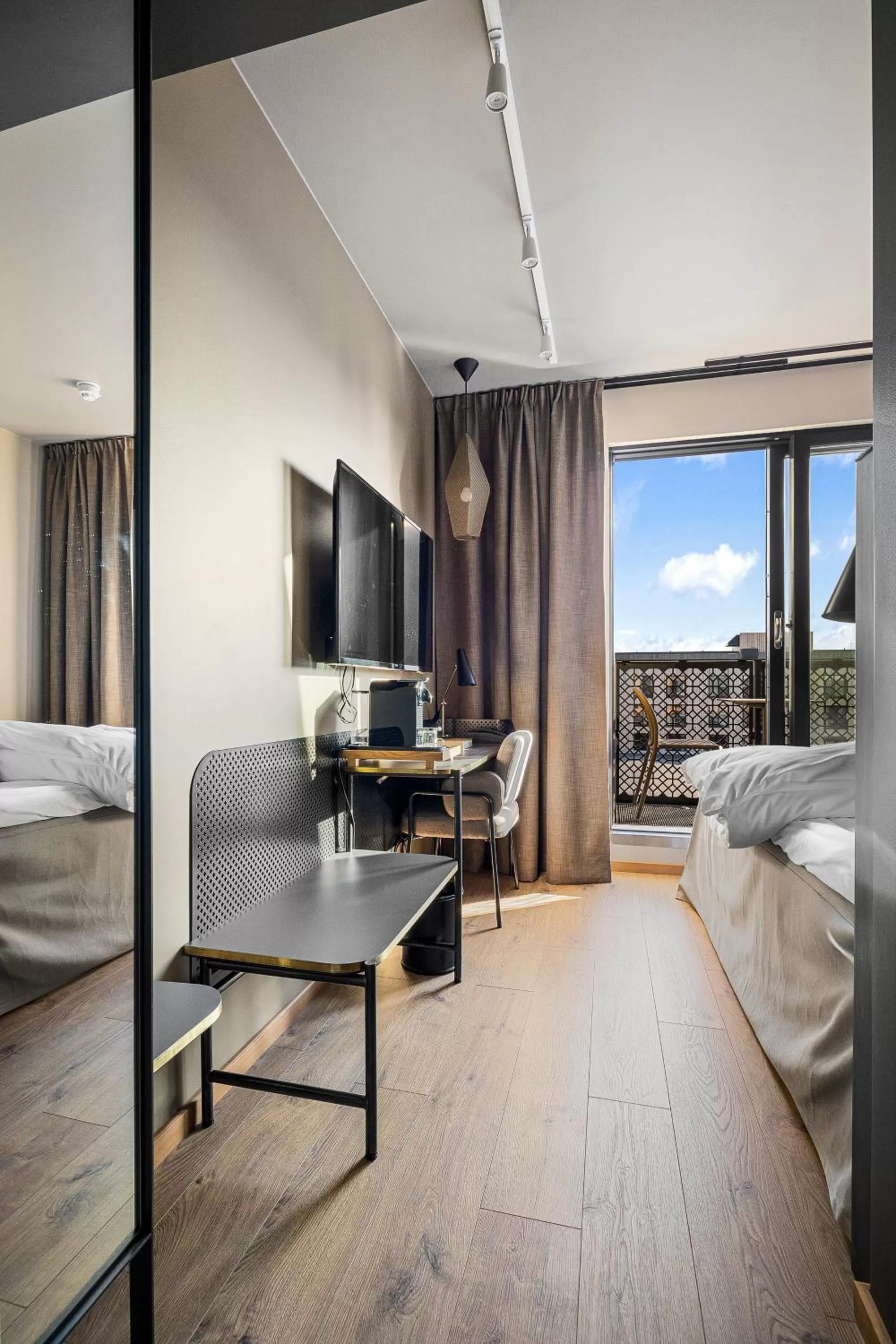 Bed in Lily Country Club