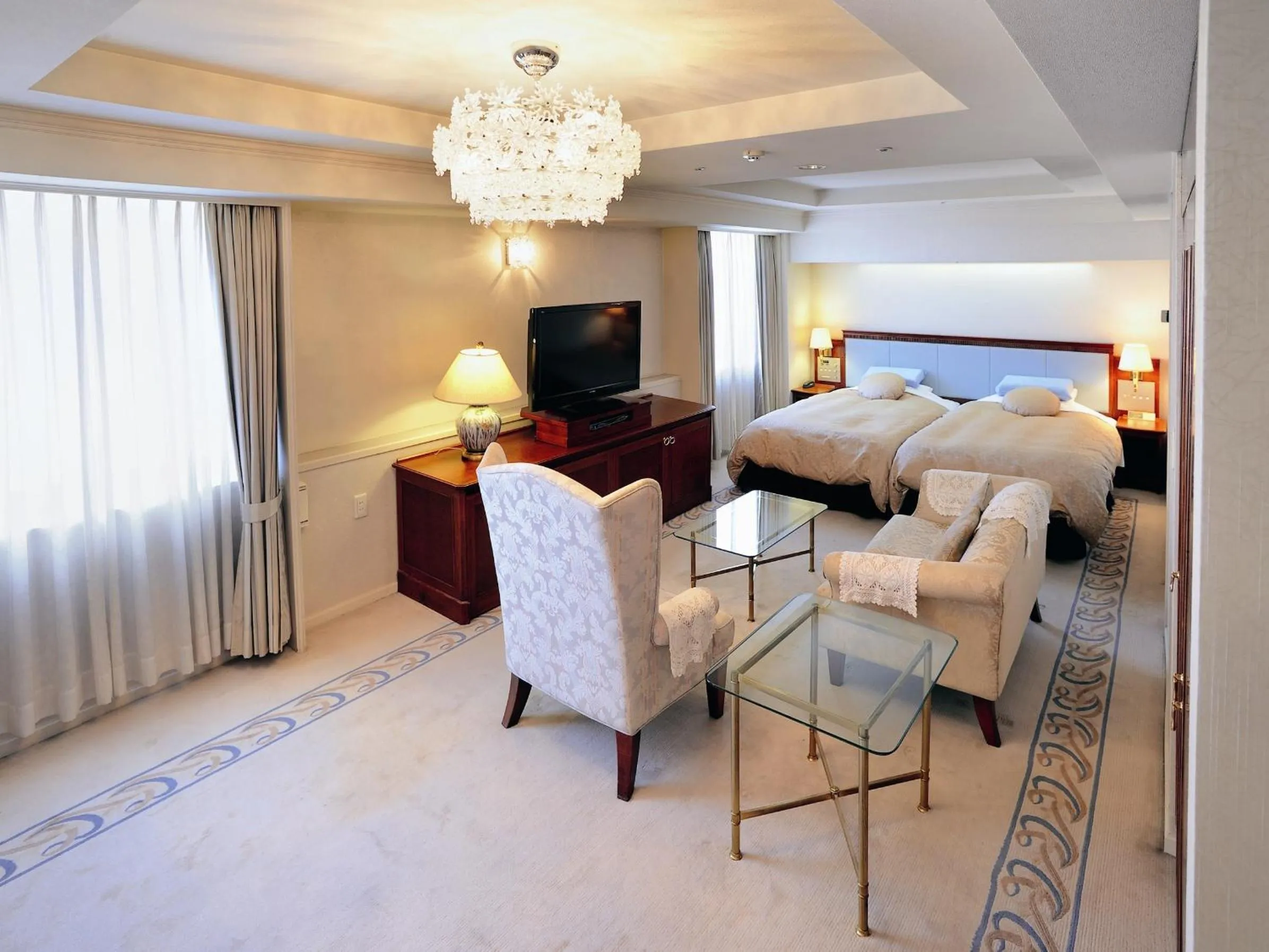 Living room, Bed in Bandai Silver Hotel