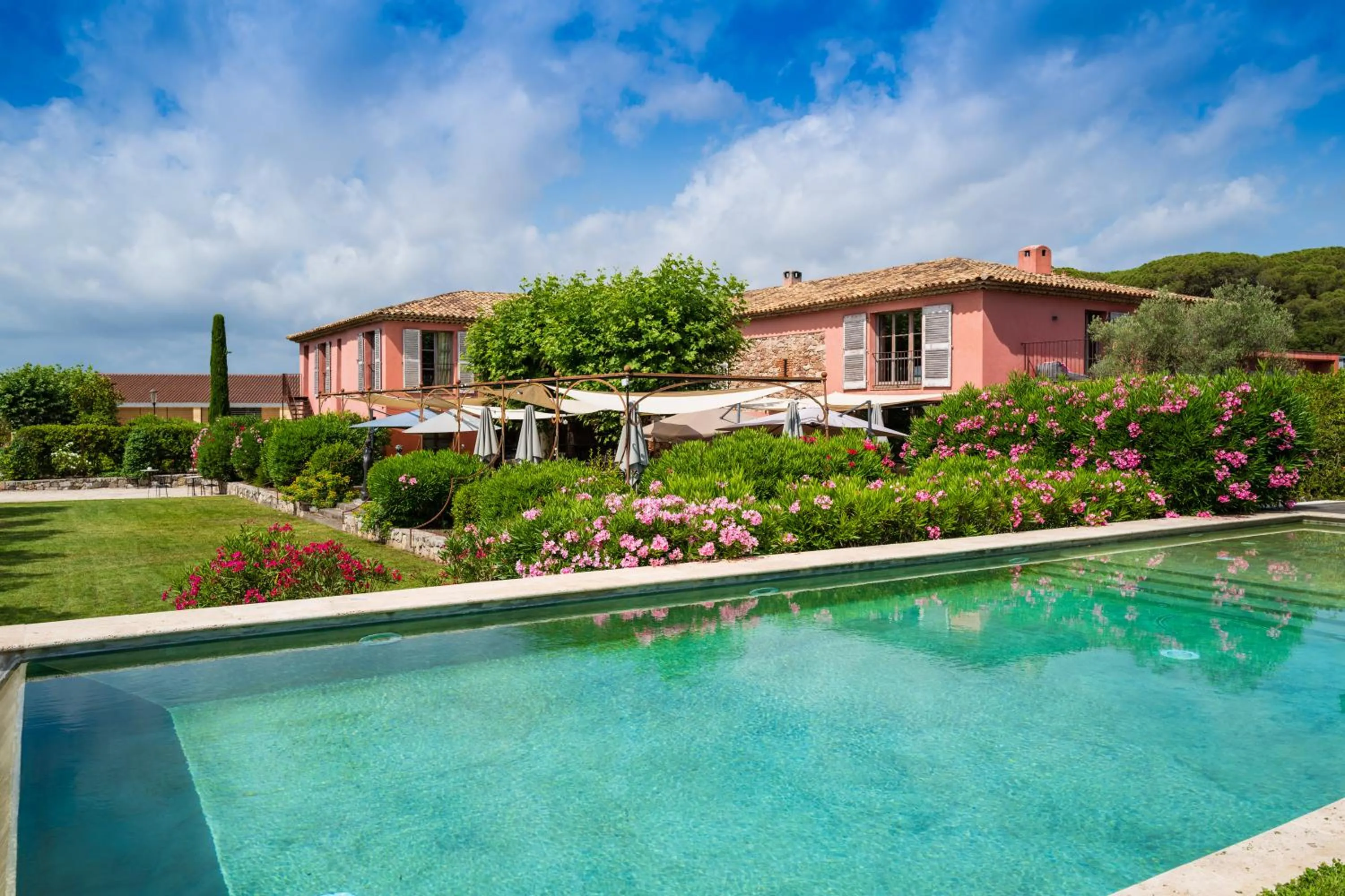 Property Building in La Bastide Du Clos des Roses - Les Collectionneurs