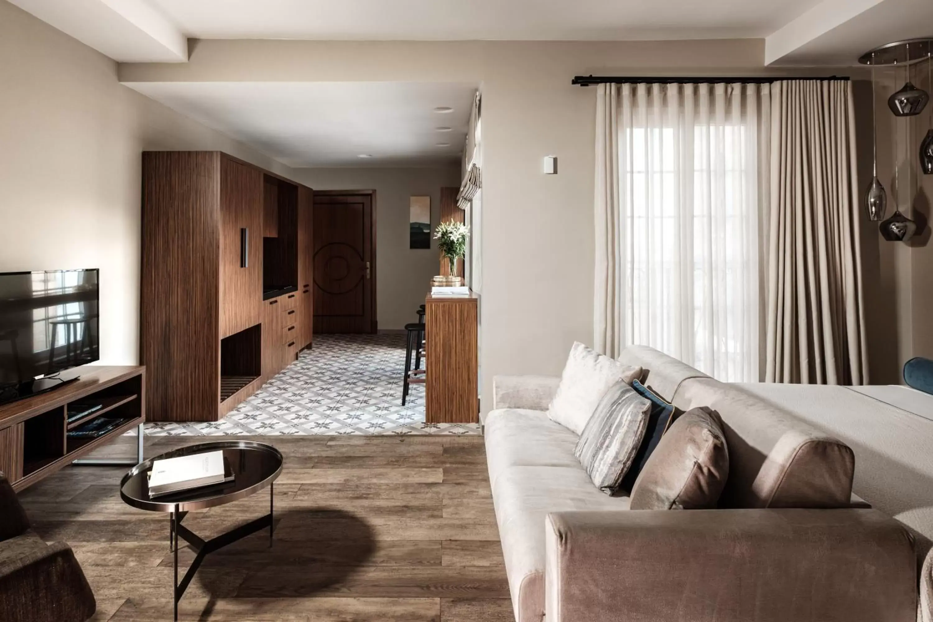 Deluxe Suite in 1926 Le Parisot Boutique Suites Deluxe Suite in 1926 Le Parisot Boutique Suites