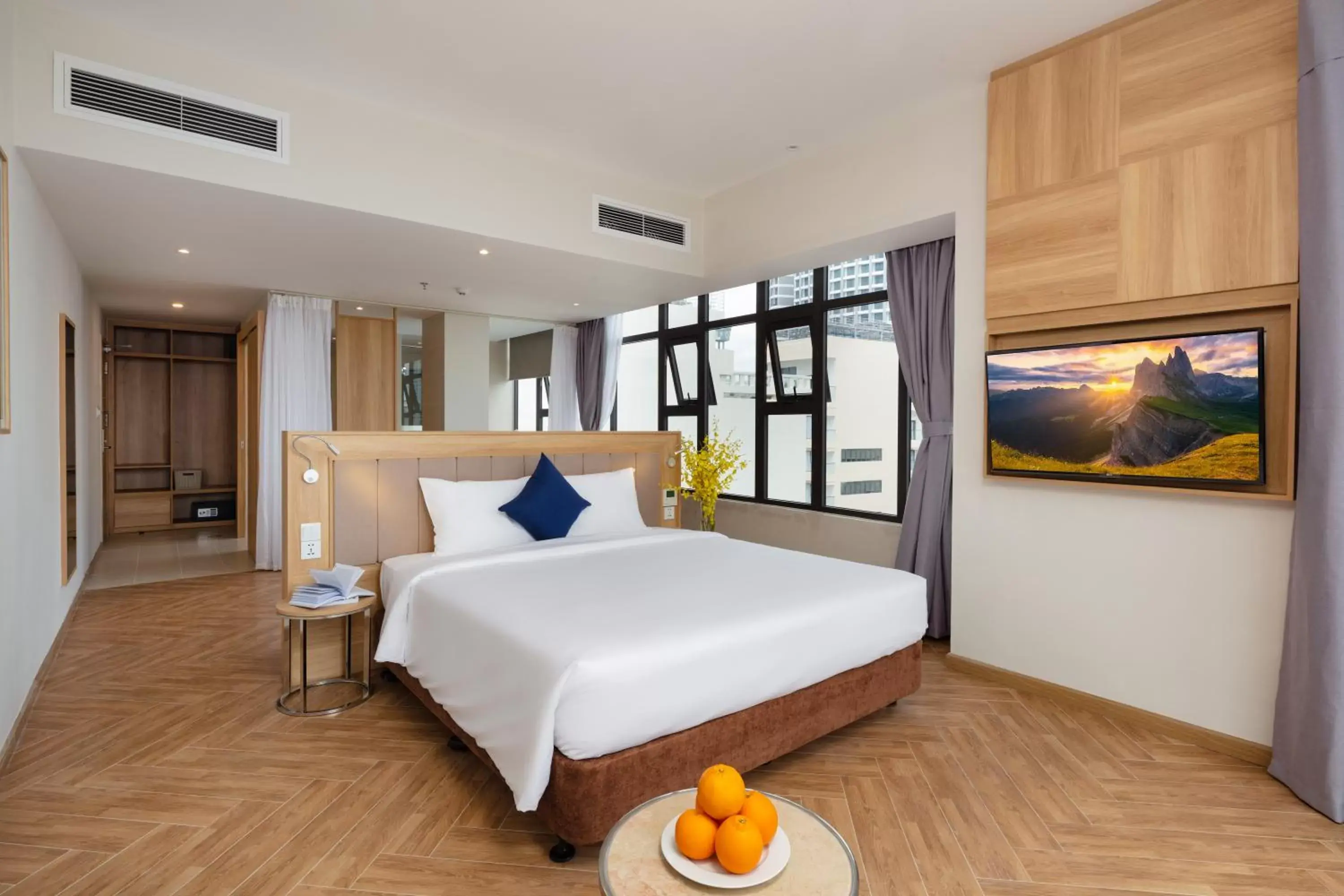 Suite in VENTANA NHA TRANG HOTEL Suite in VENTANA NHA TRANG HOTEL