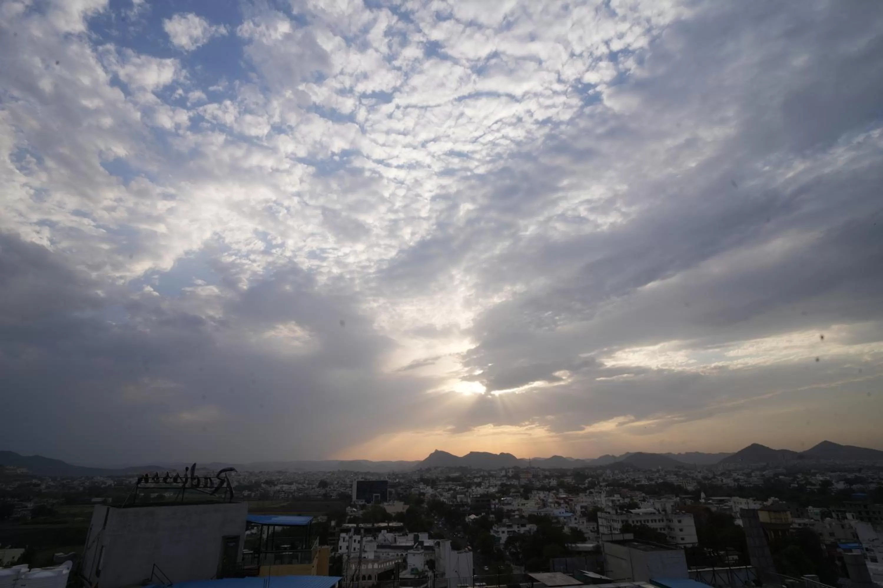Sunrise in Radisson Udaipur