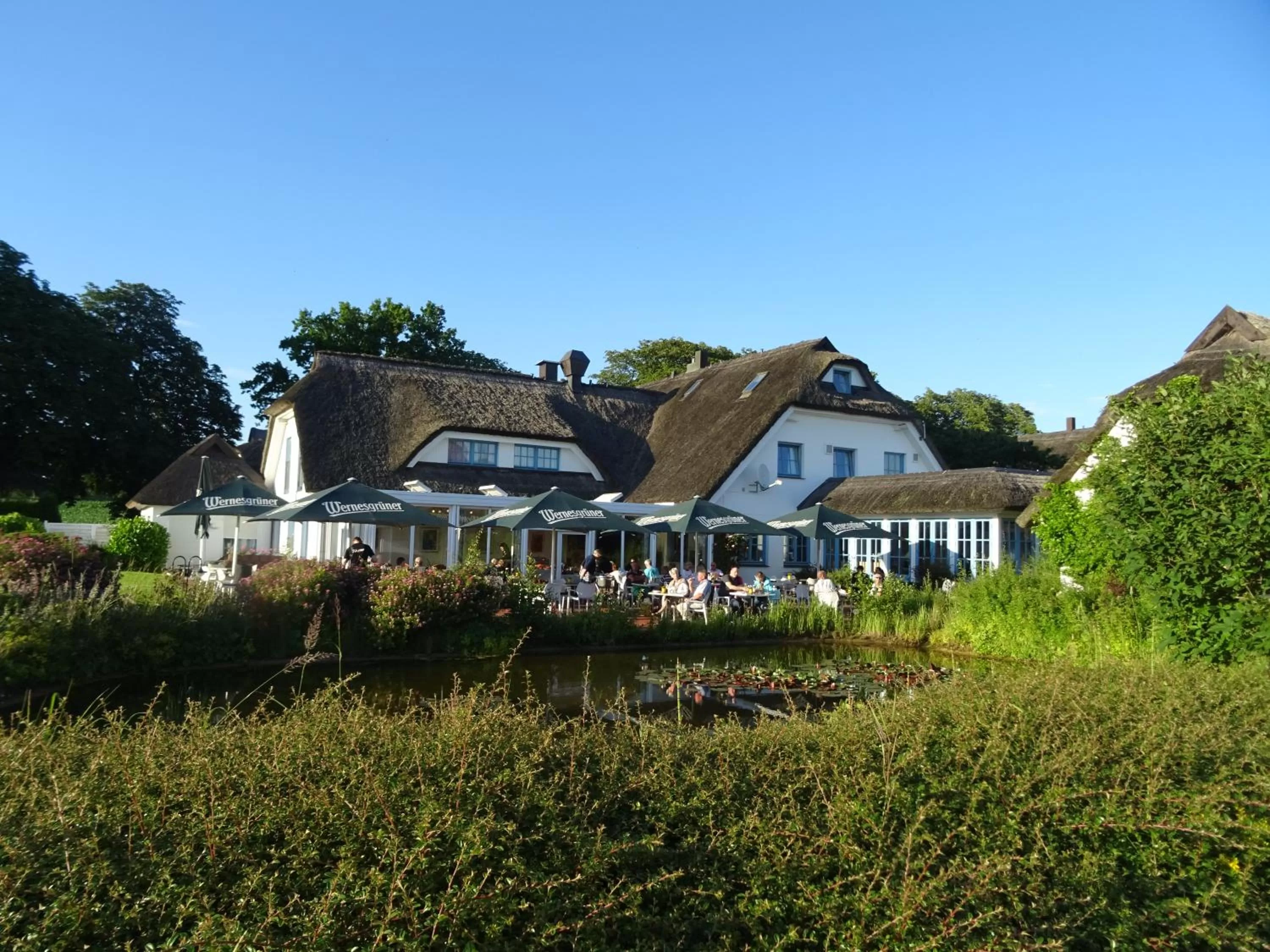 Property building in Landhotel Kastanienallee Putbus