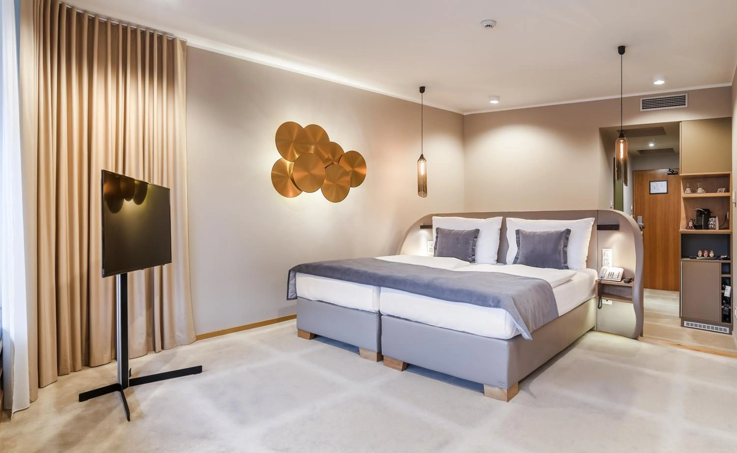 Bed in The President