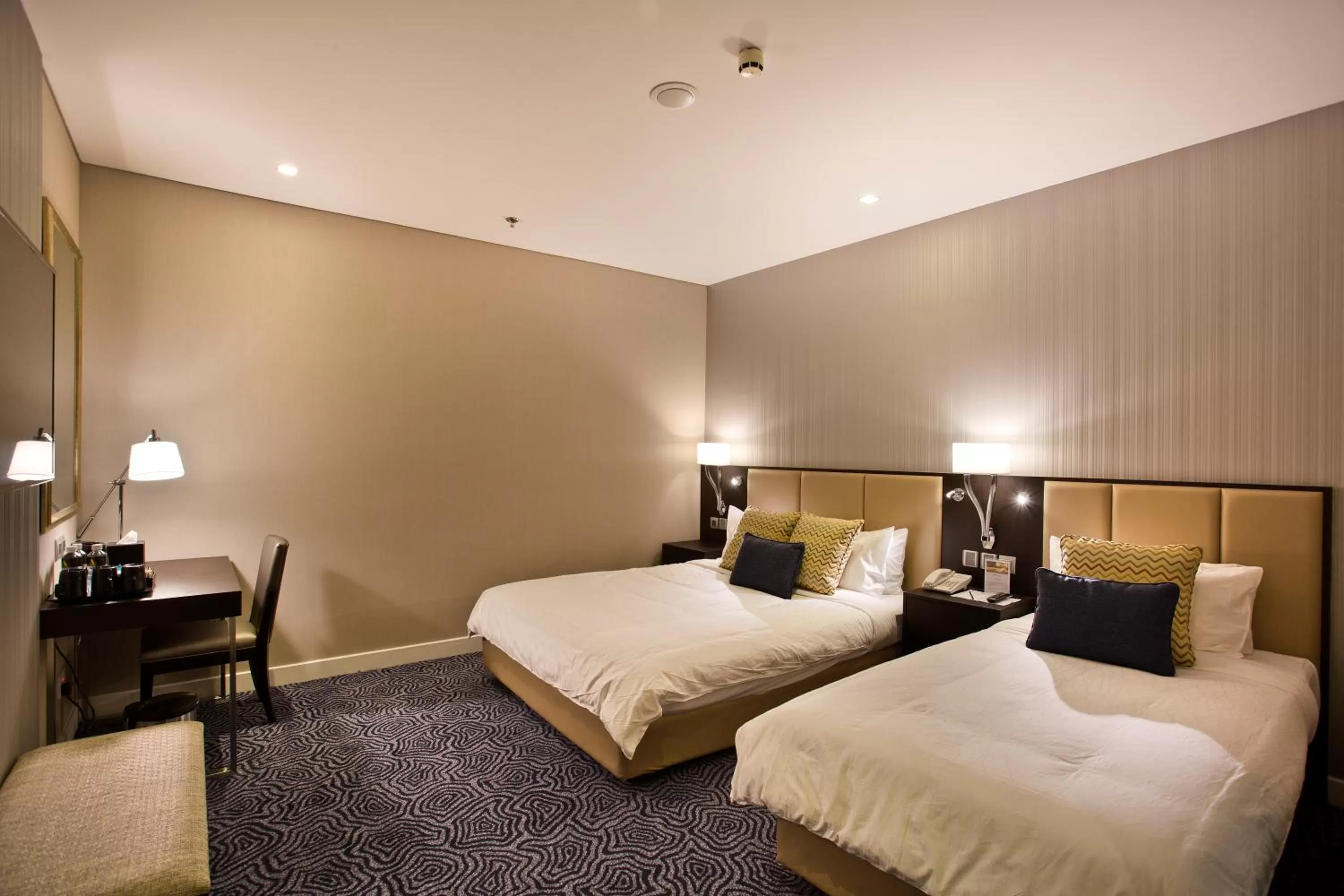 Bedroom, Bed in Ambassador Transit Hotel - Terminal 3