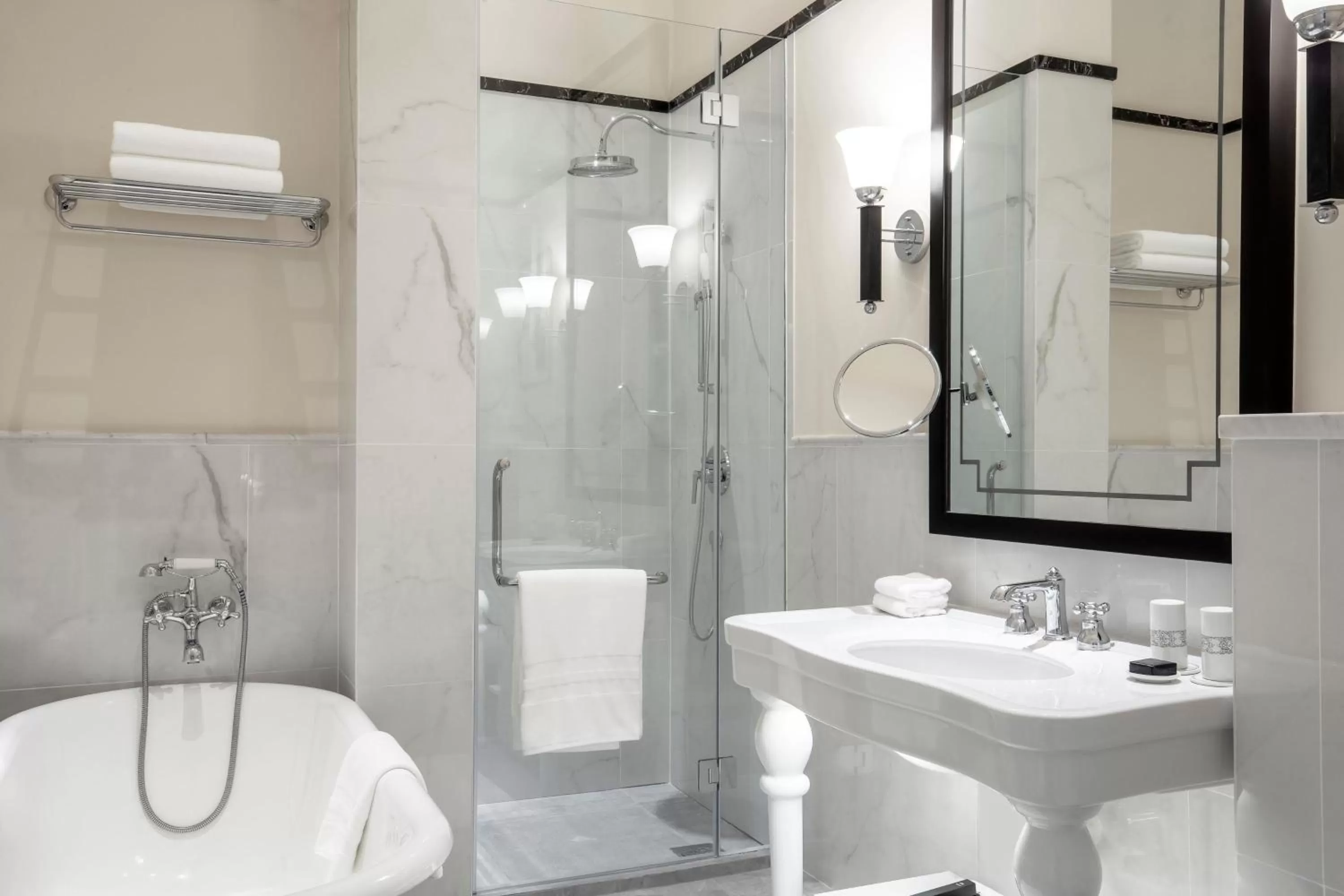 Bathroom in Raffles Hotel Le Royal