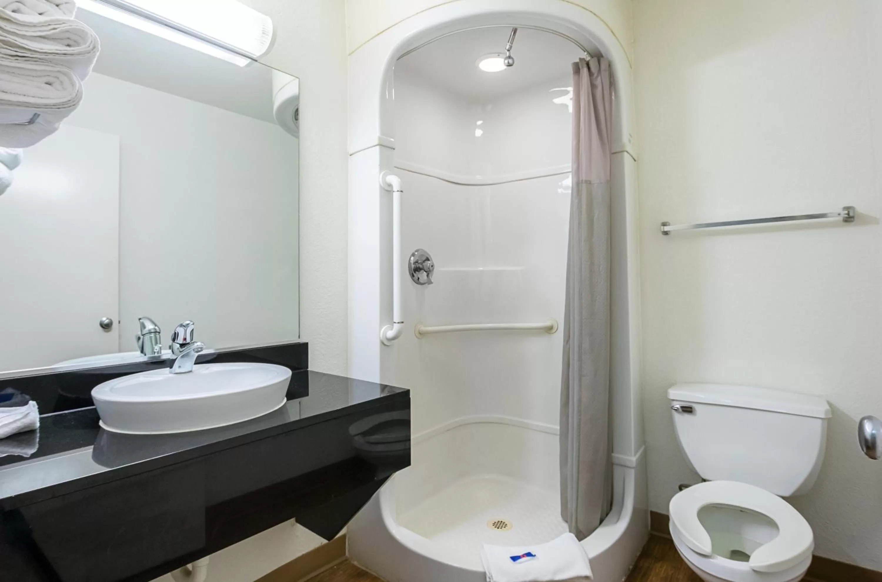 Bathroom in Motel 6-Rochester, MN