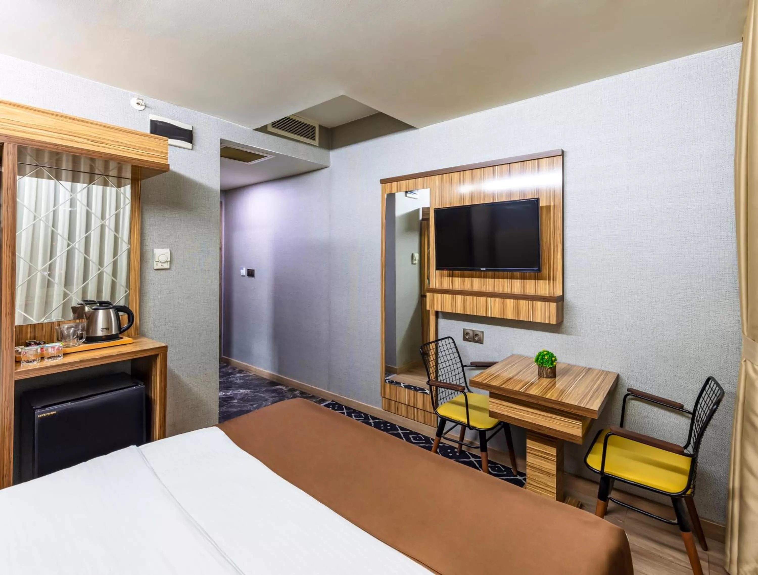 Photo of the whole room, Bed in Dem İstanbul Airport Hotel