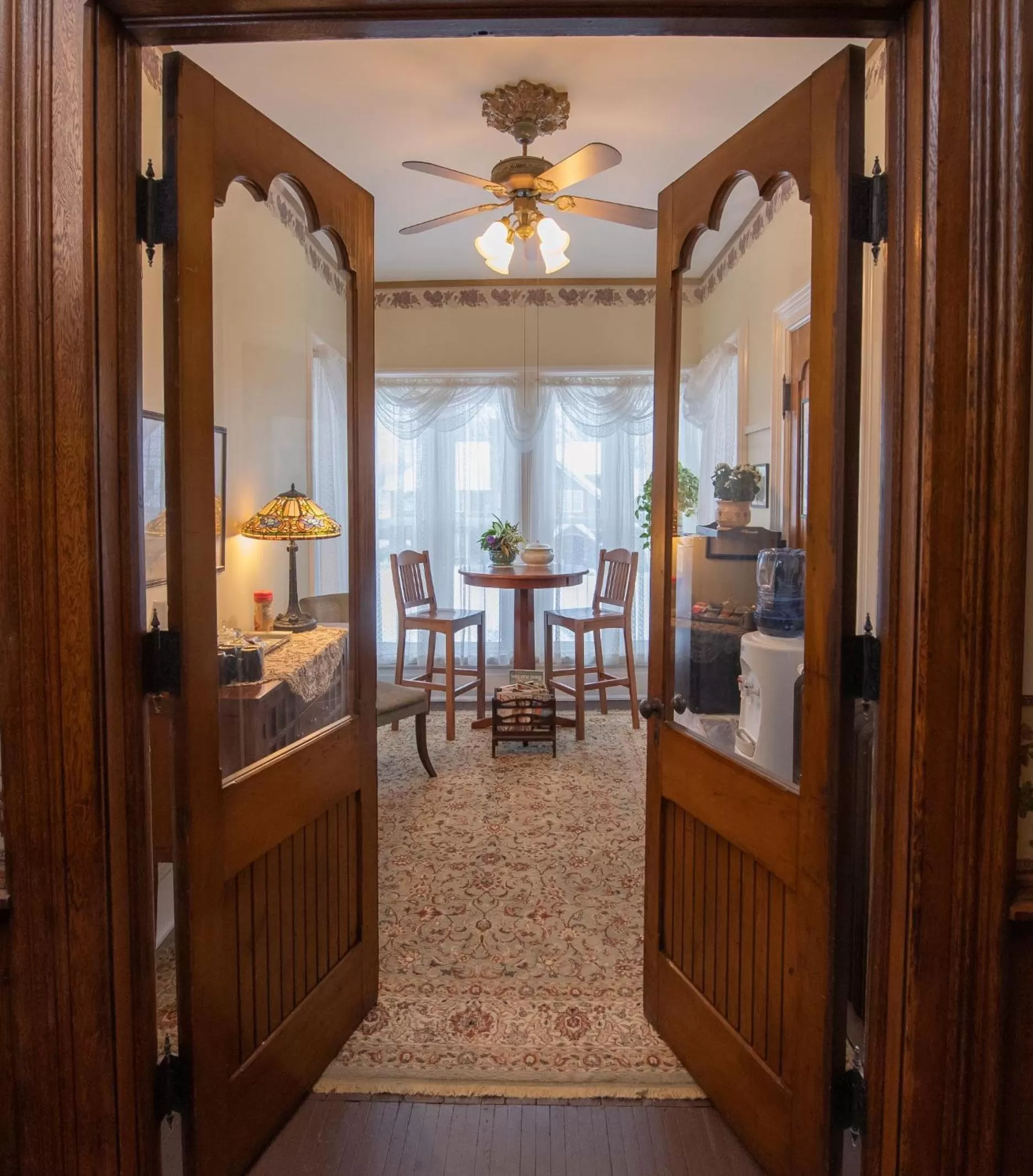 Seating area in Spencer House Bed & Breakfast