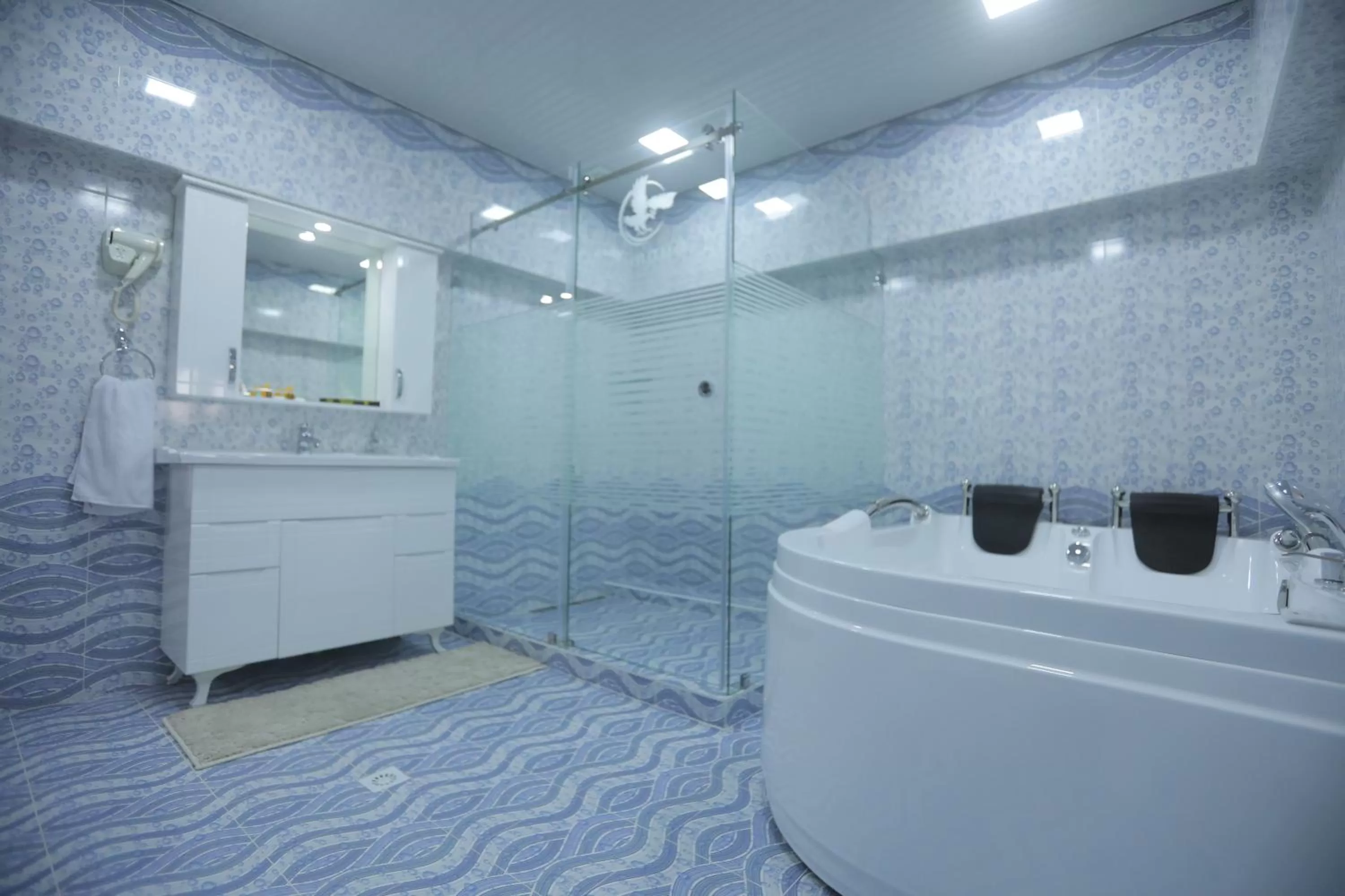 Massage, Bathroom in Sumaya Hotel