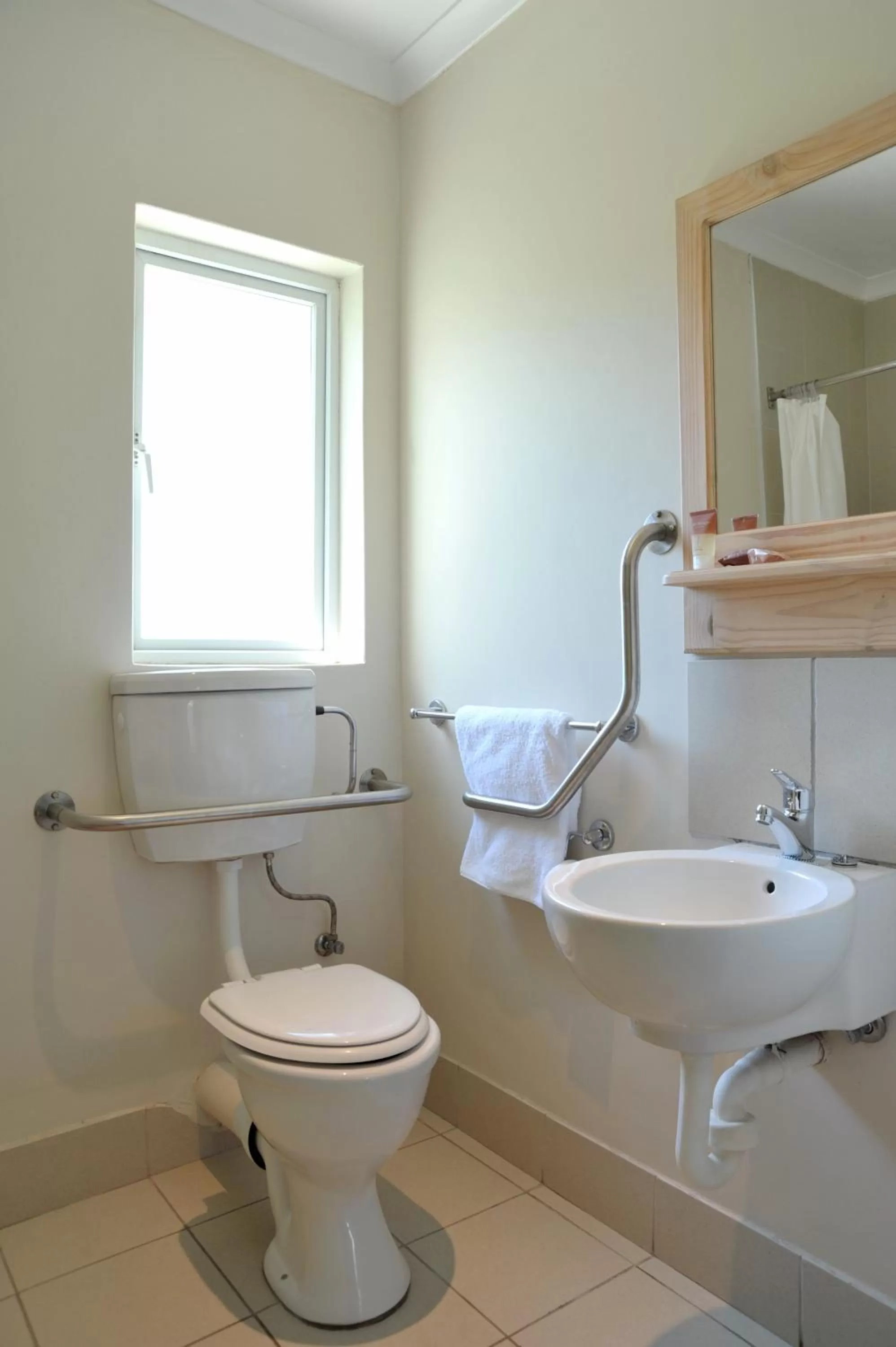 Toilet in Premier Splendid Inn Bayshore