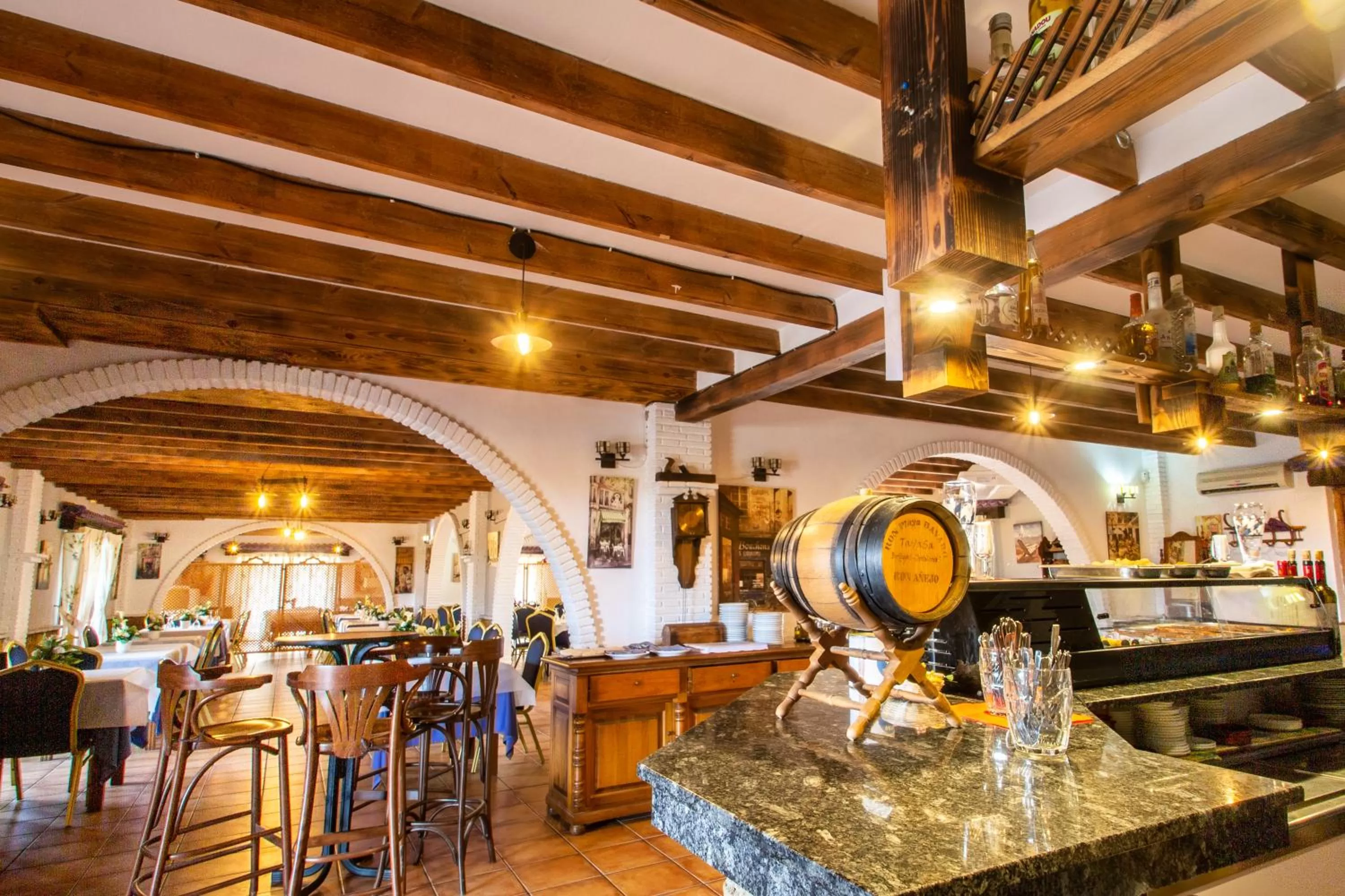 Restaurant/places to eat in Hostal Rural Turre