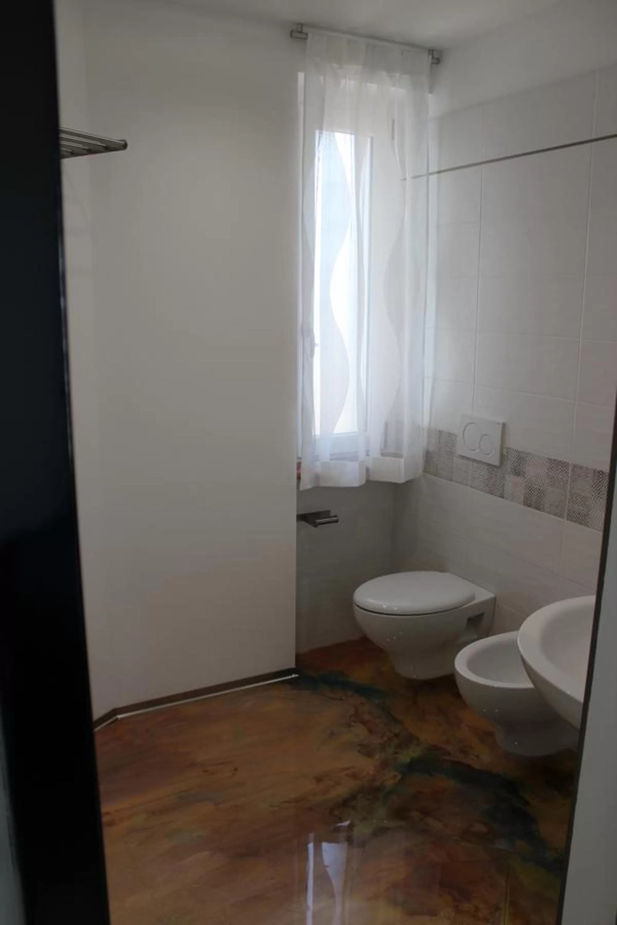 Bathroom in Follow Me B&B