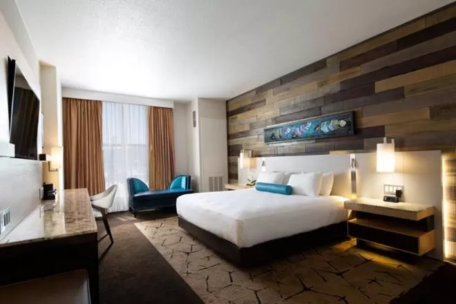 Bed in Chukchansi Gold Resort & Casino